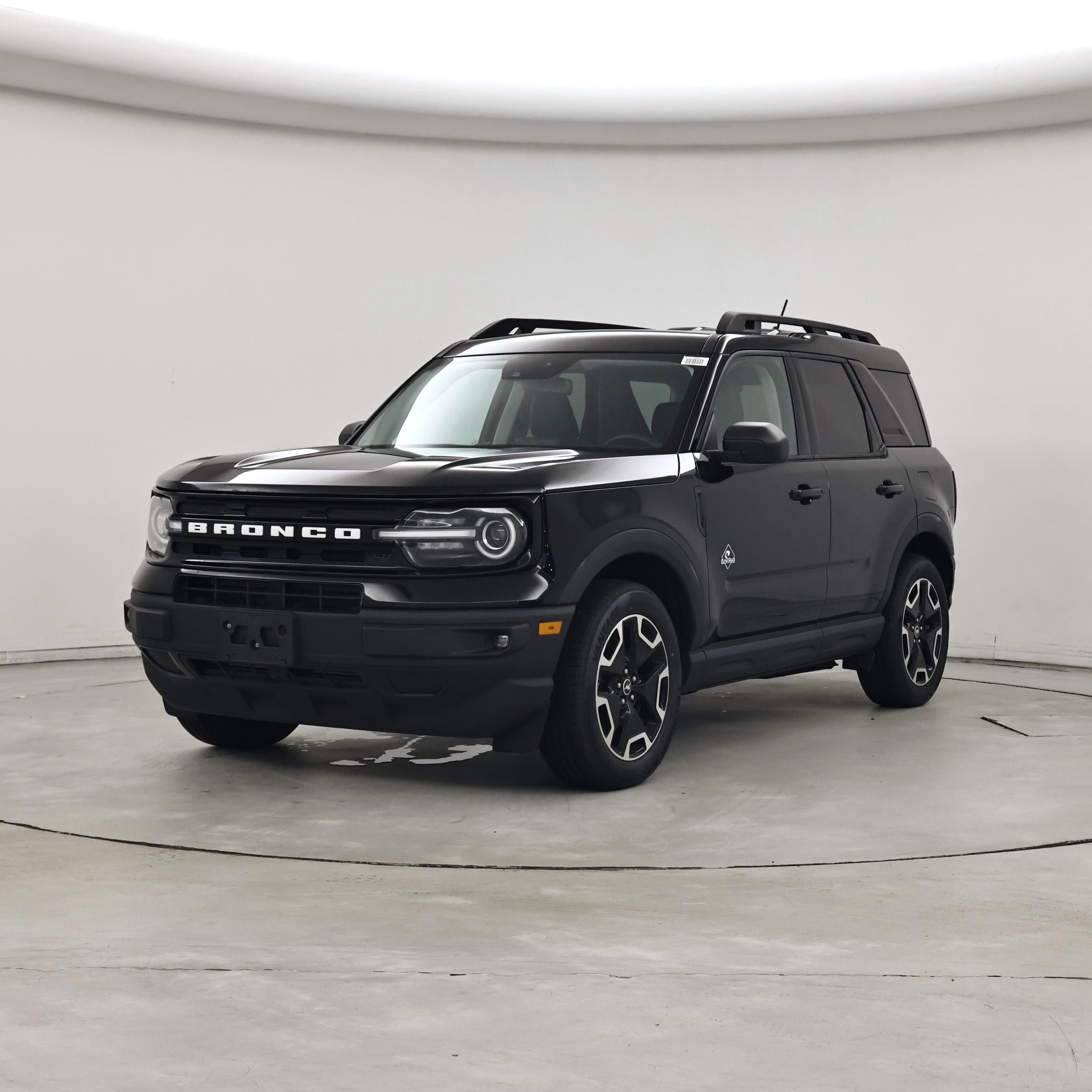 Thumbnail: 2023 Ford Bronco Sport - 4