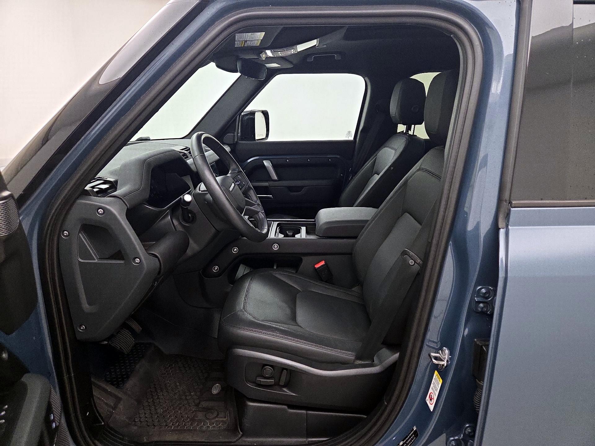 Thumbnail: 2024 Land Rover Defender - 11