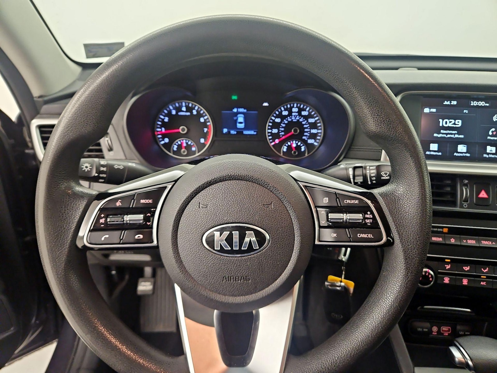 2020 Kia Optima SE - Photo 11