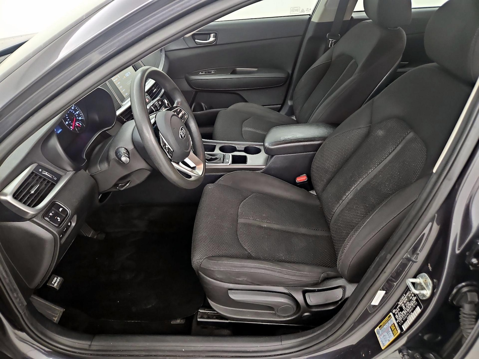 2020 Kia Optima SE - Photo 12