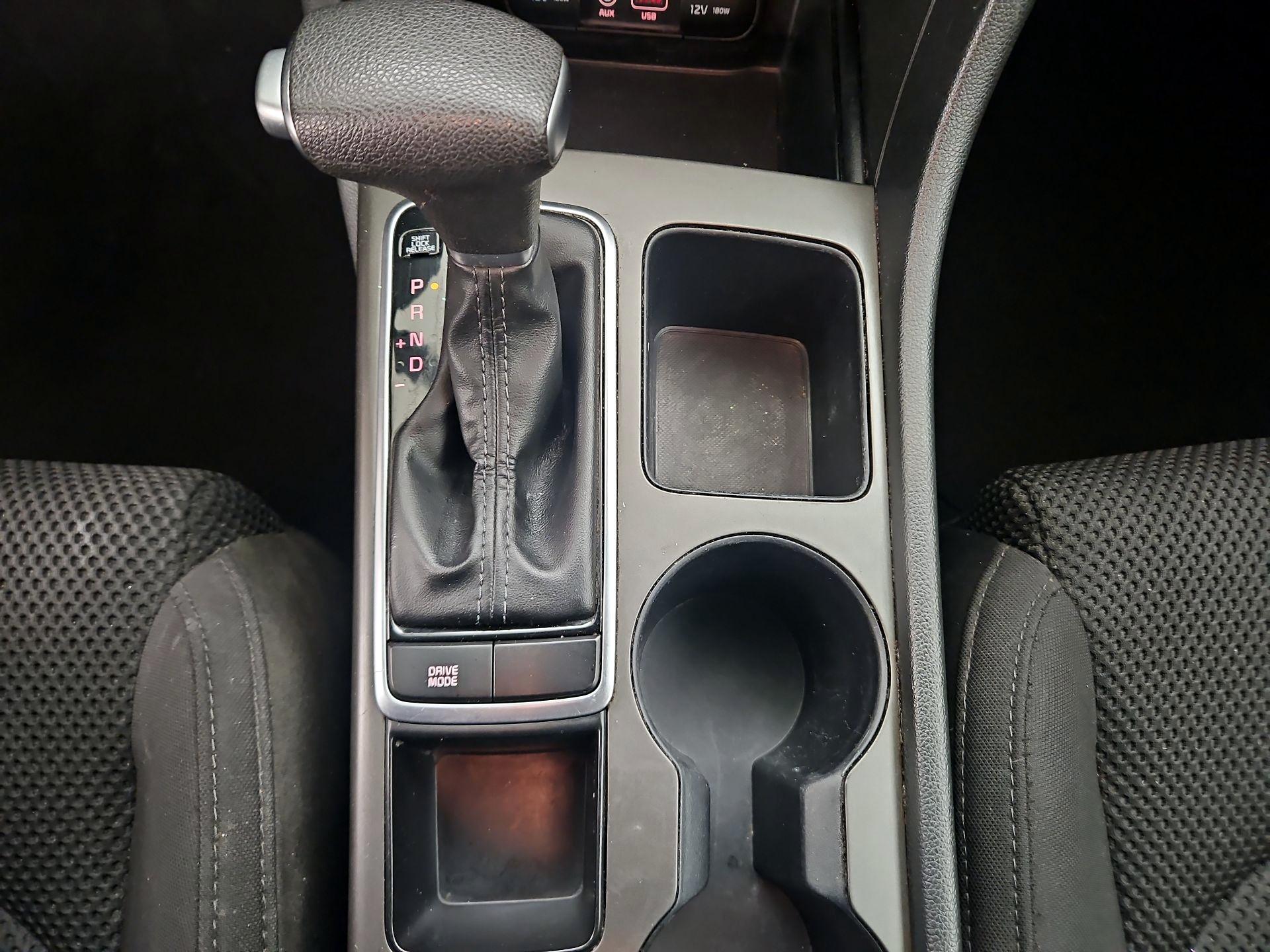 Thumbnail: 2020 Kia Optima - 17
