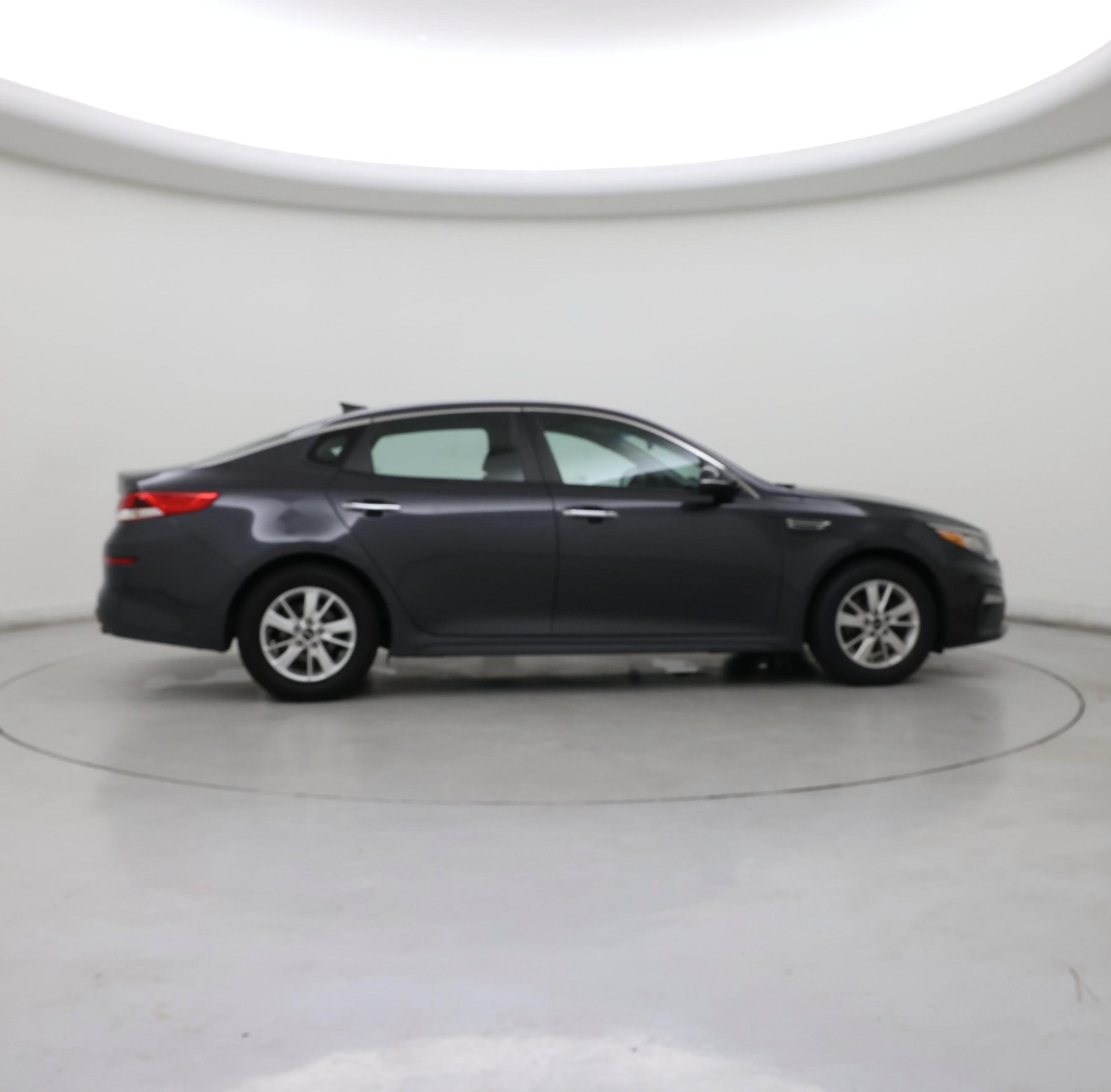 Thumbnail: 2020 Kia Optima - 7