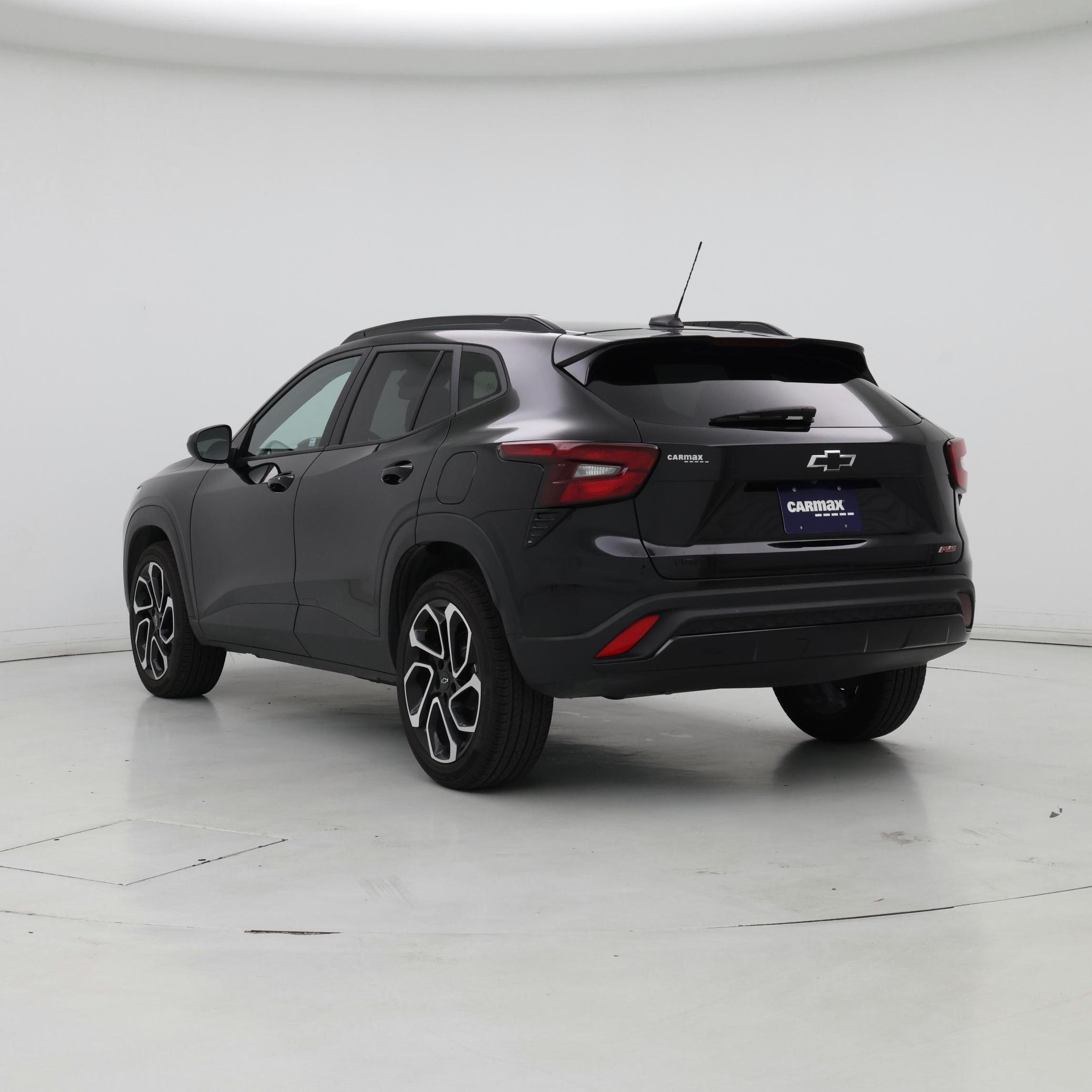 Thumbnail: 2025 Chevrolet Trax - 2