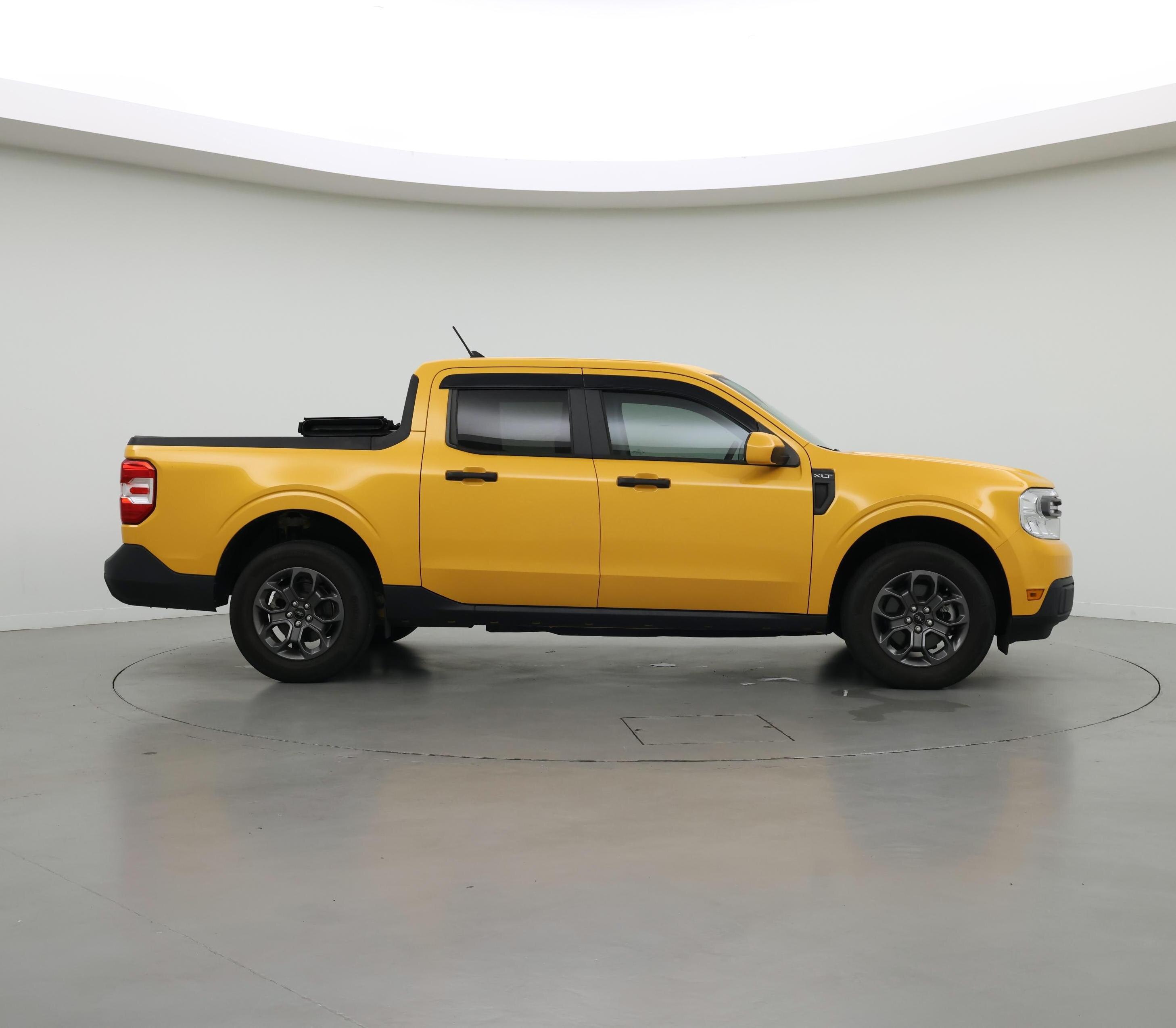 Thumbnail: 2022 Ford Maverick - 7