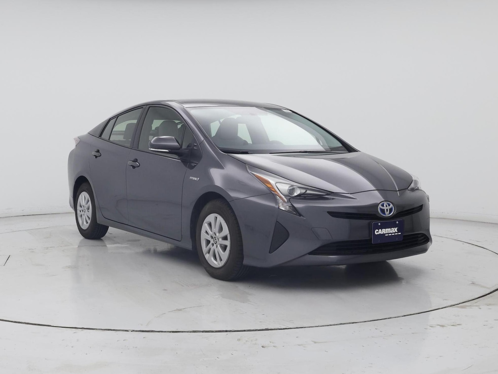 2016 Toyota Prius Two - Photo 2