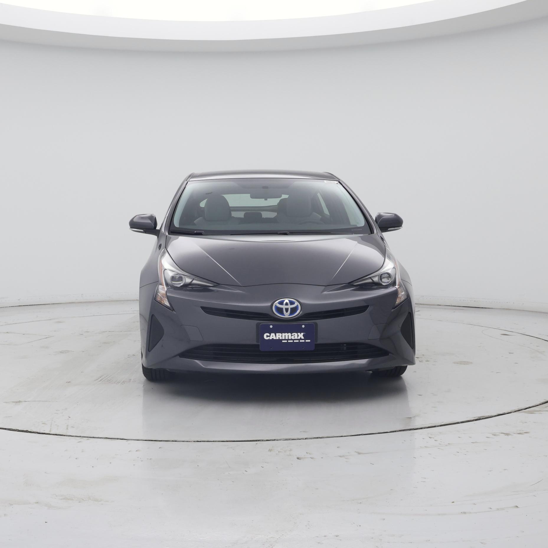 Thumbnail: 2016 Toyota Prius - 5