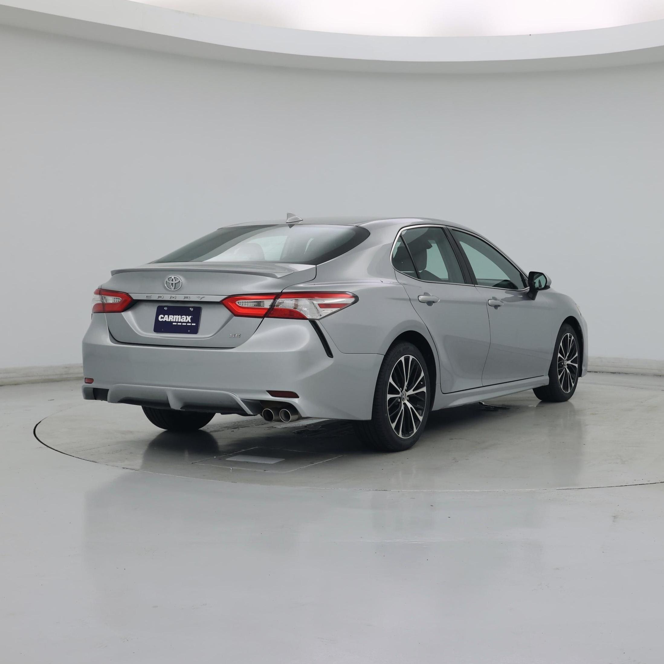 Thumbnail: 2020 Toyota Camry - 8
