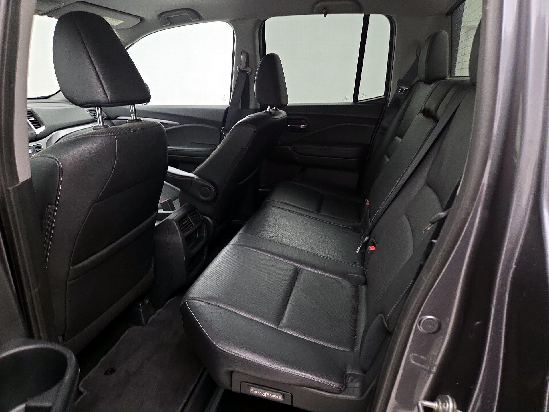 Thumbnail: 2017 Honda Ridgeline - 19