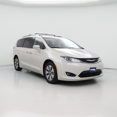 2017 Chrysler Pacifica Hybrid Platinum