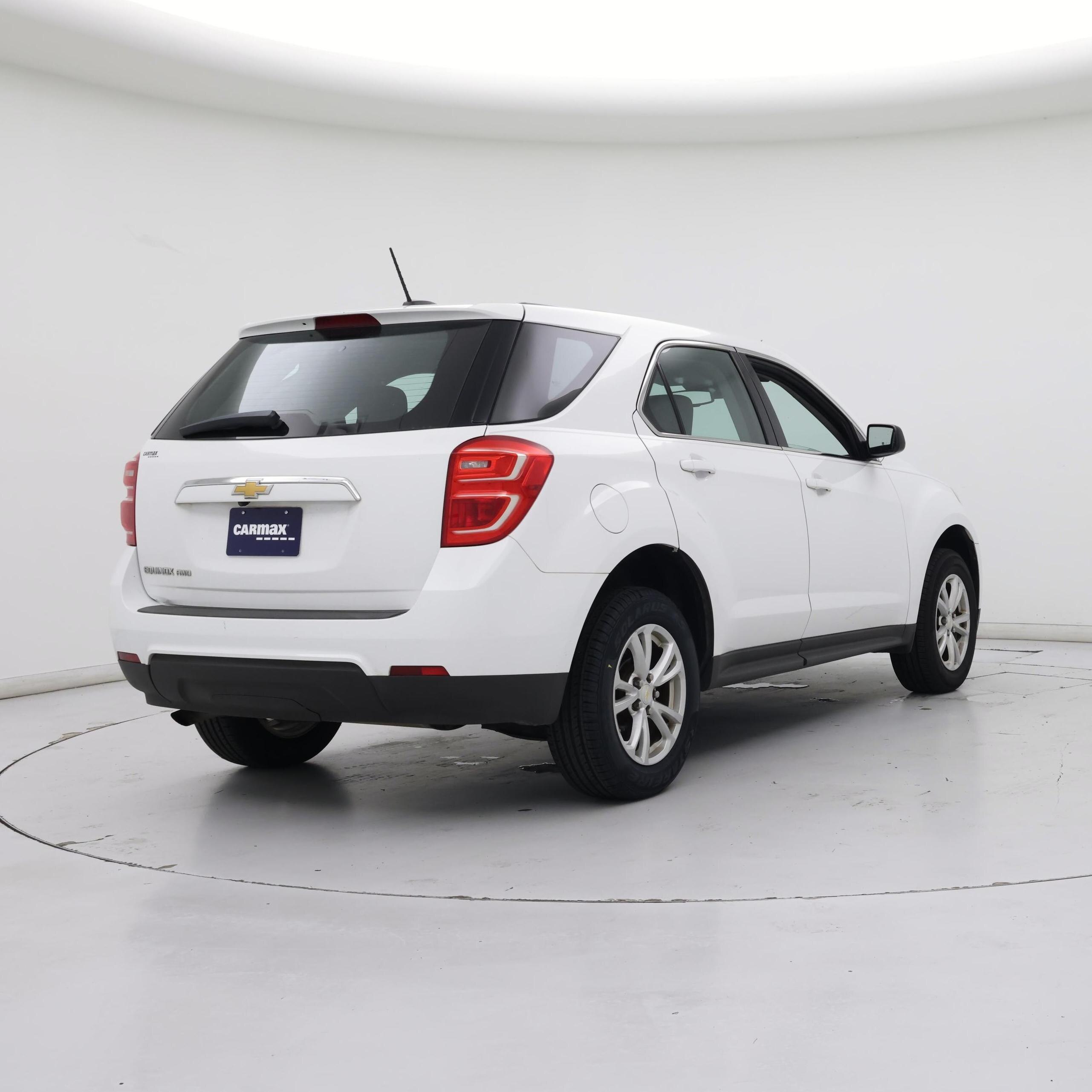 Thumbnail: 2017 Chevrolet Equinox - 8