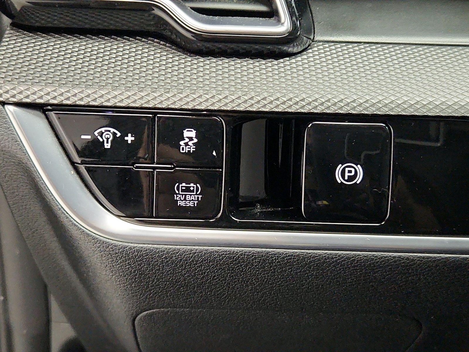2023 Kia Sportage LX Hybrid - Photo 14