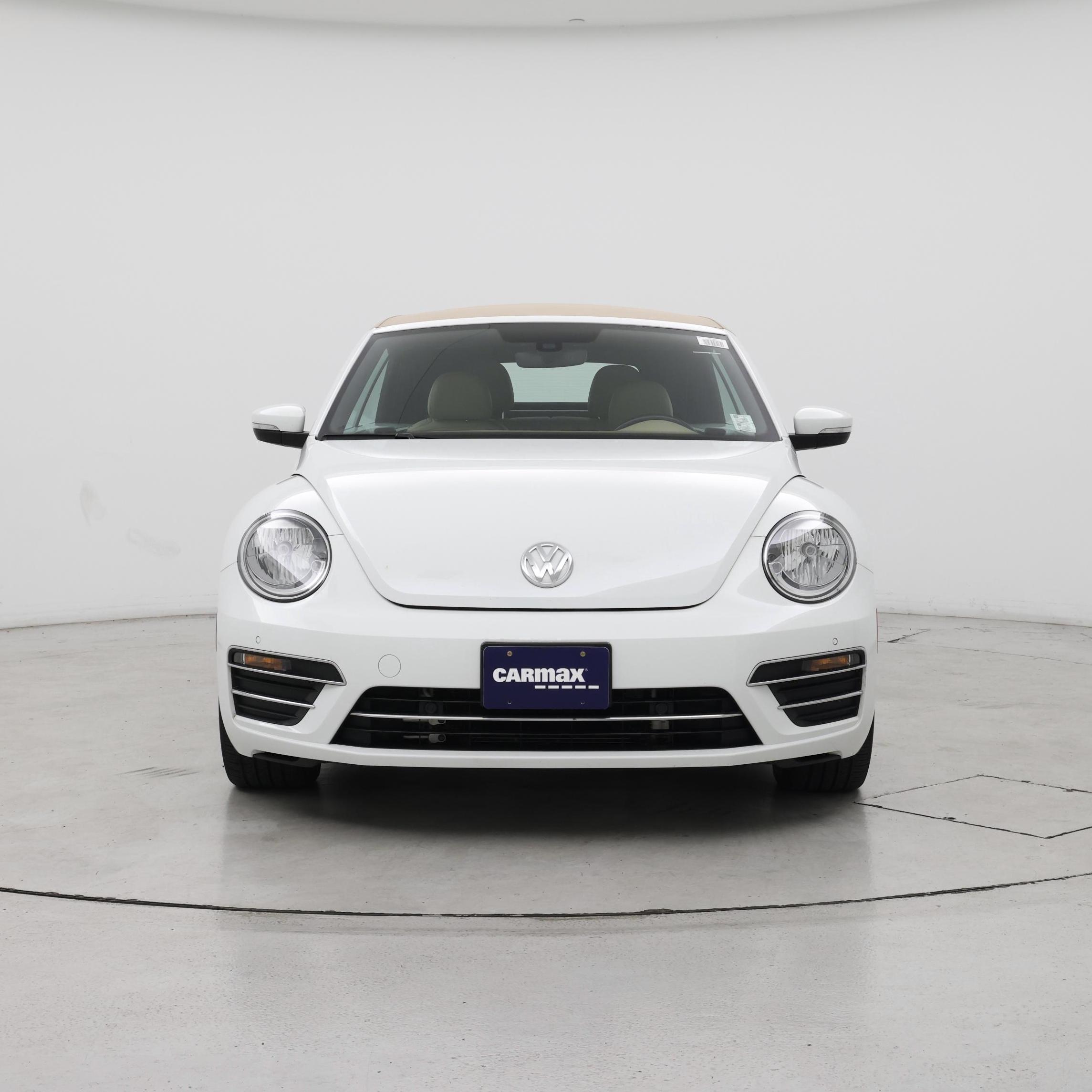 Thumbnail: 2017 Volkswagen Beetle - 5