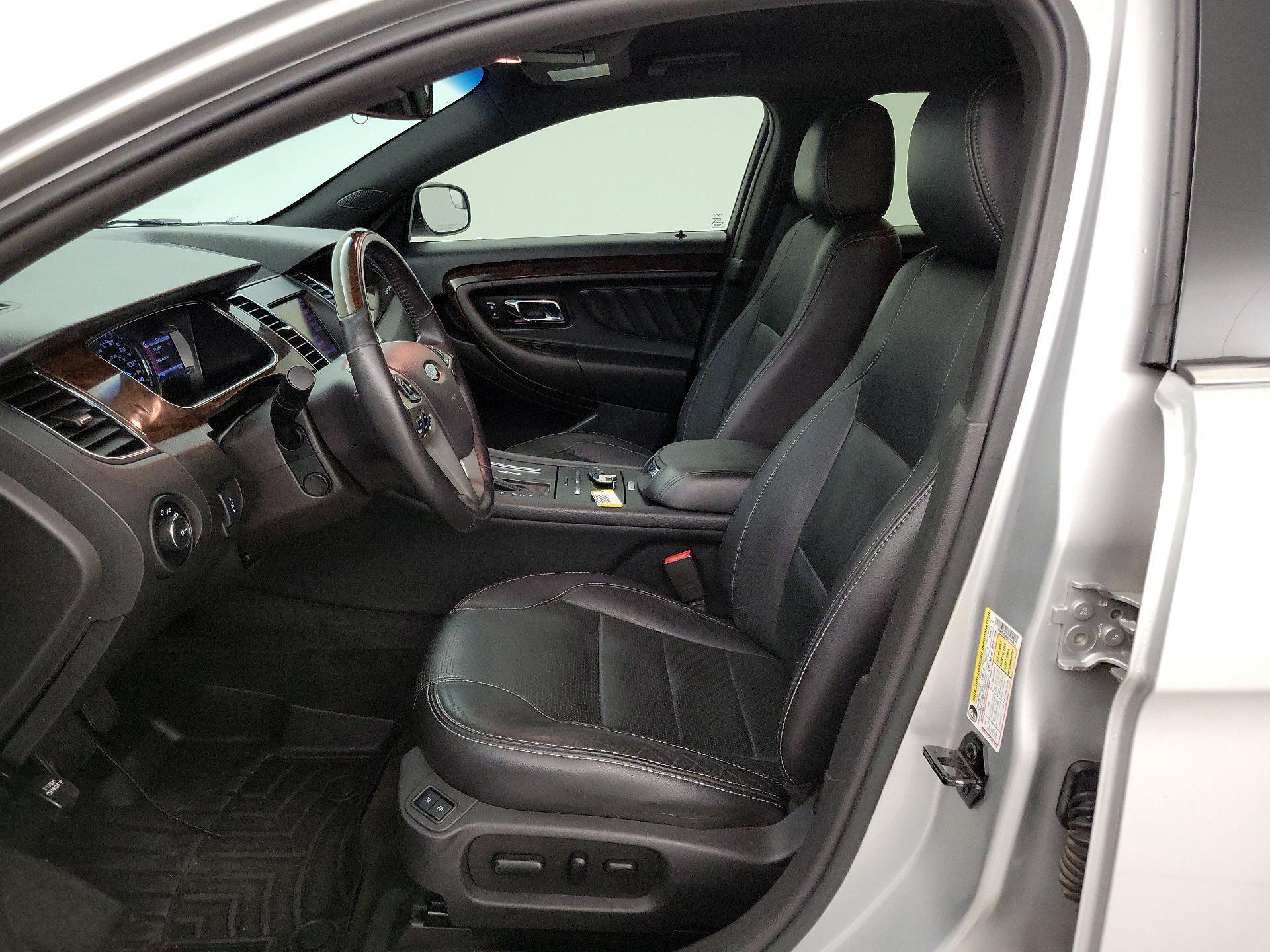 Thumbnail: 2014 Ford Taurus - 11