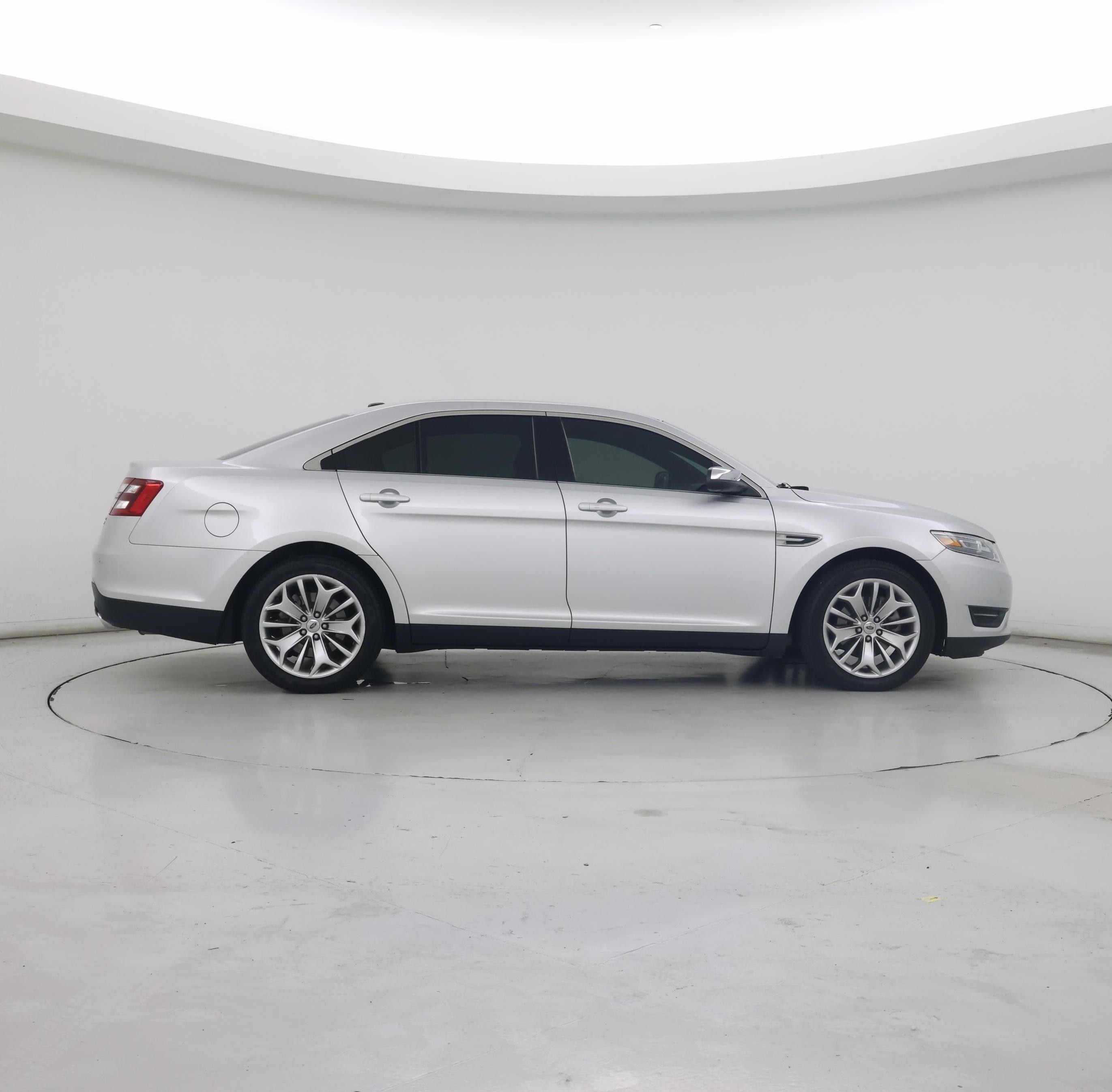 Thumbnail: 2014 Ford Taurus - 7
