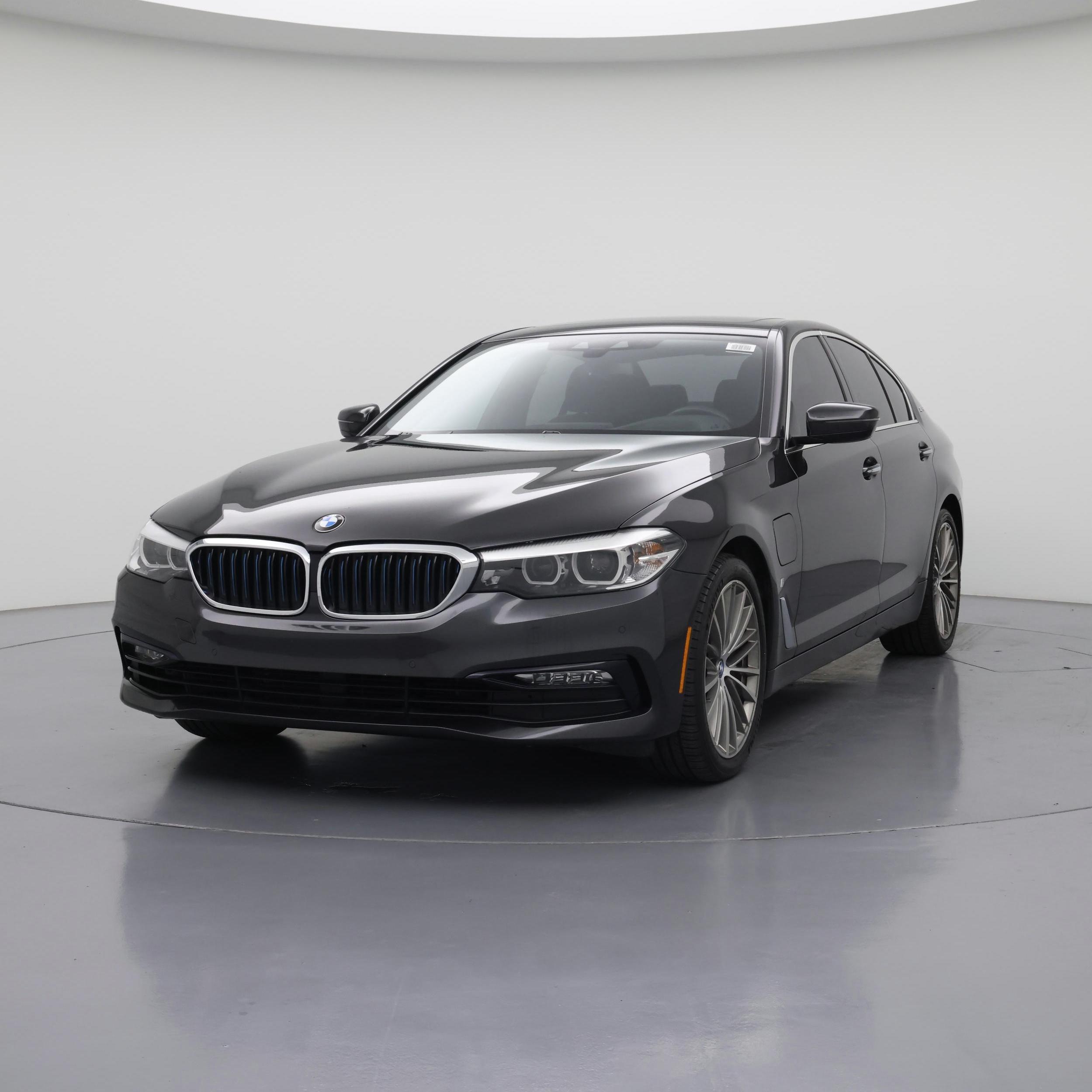 Thumbnail: 2018 BMW 5 Series - 4