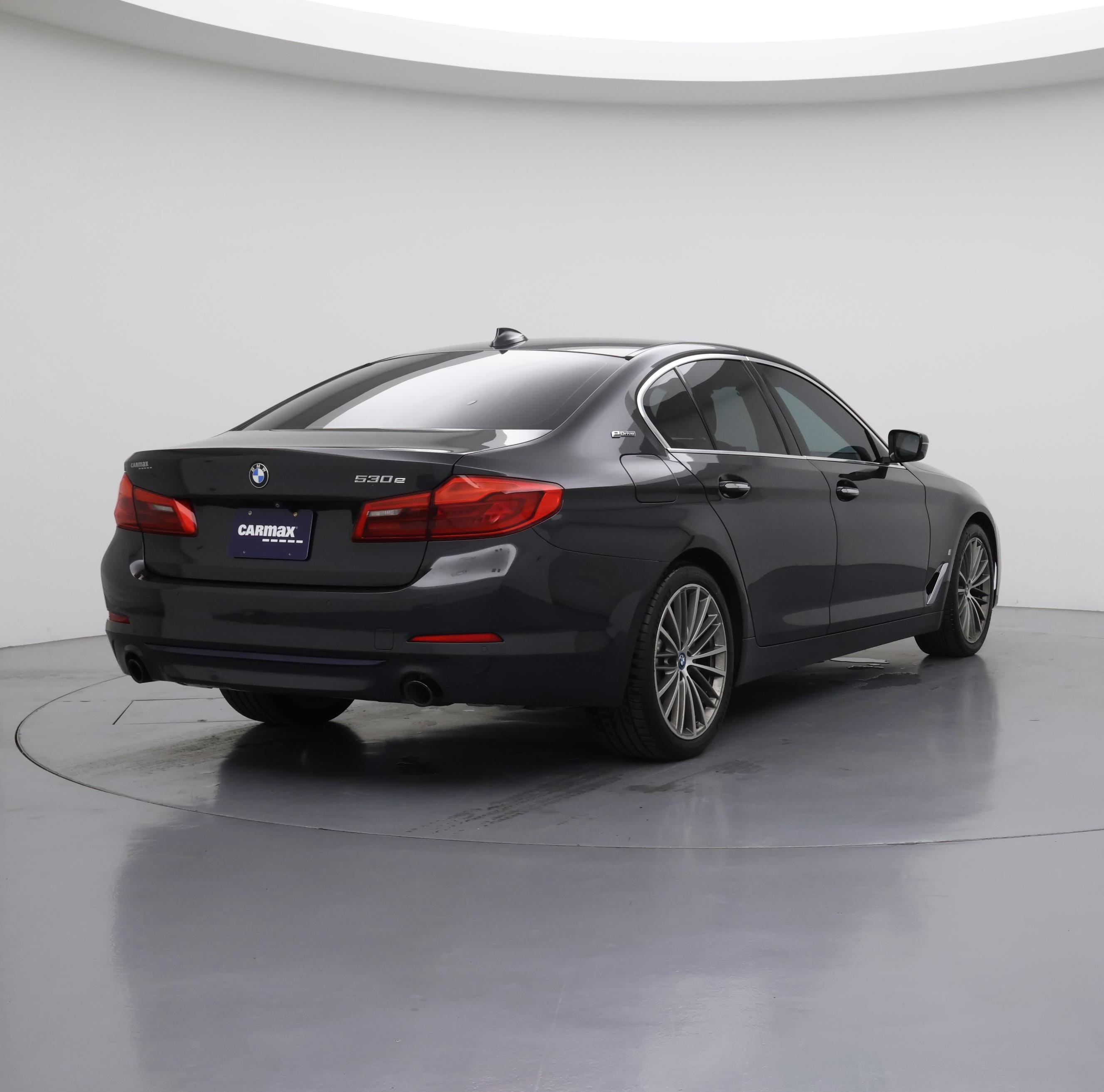 Thumbnail: 2018 BMW 5 Series - 8
