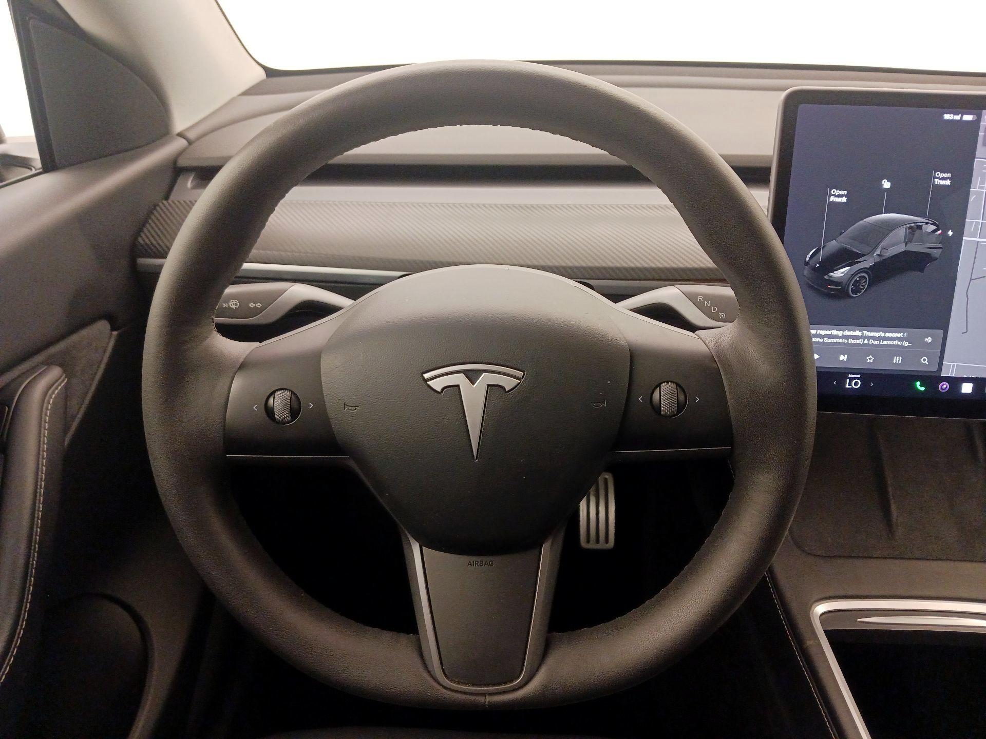 Thumbnail: 2022 Tesla Model Y - 10