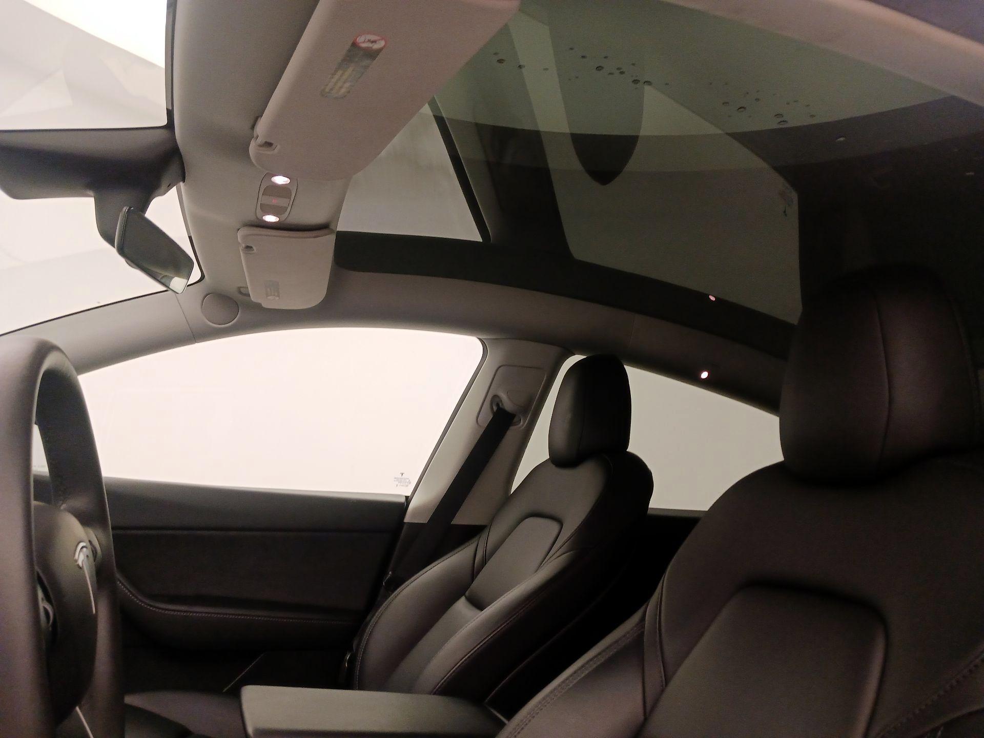 Thumbnail: 2022 Tesla Model Y - 19
