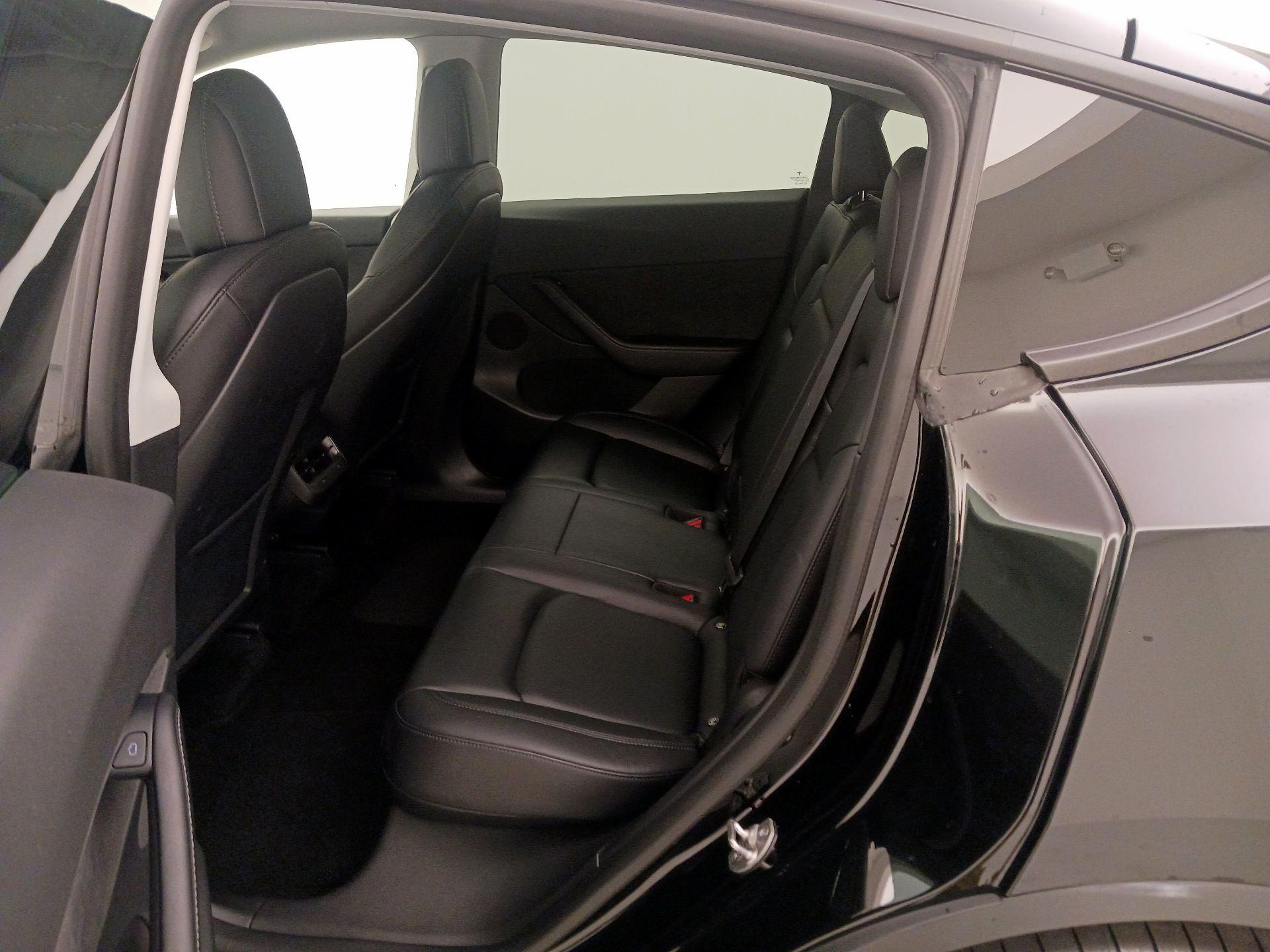 Thumbnail: 2022 Tesla Model Y - 20
