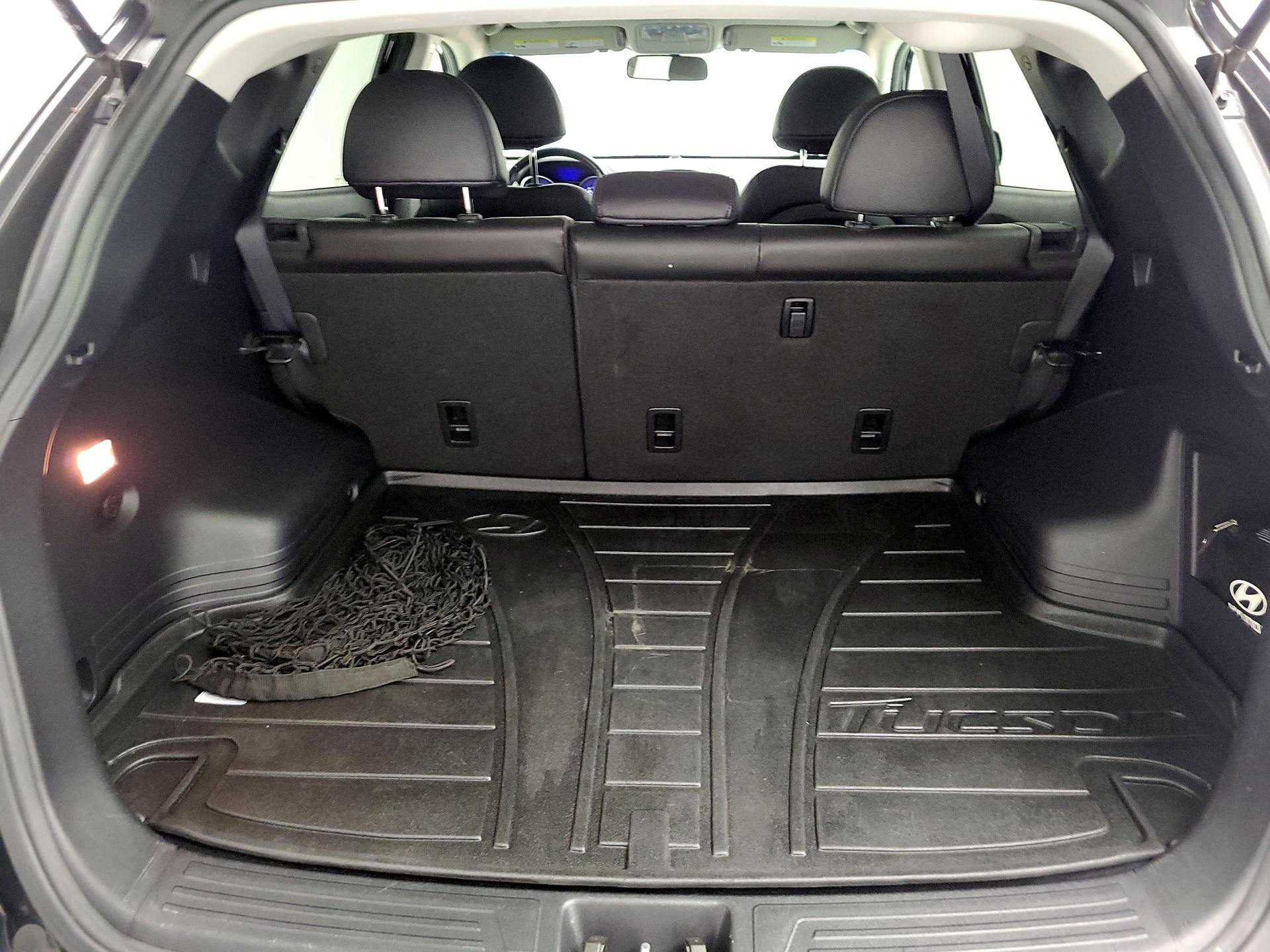 Thumbnail: 2015 Hyundai Tucson - 16