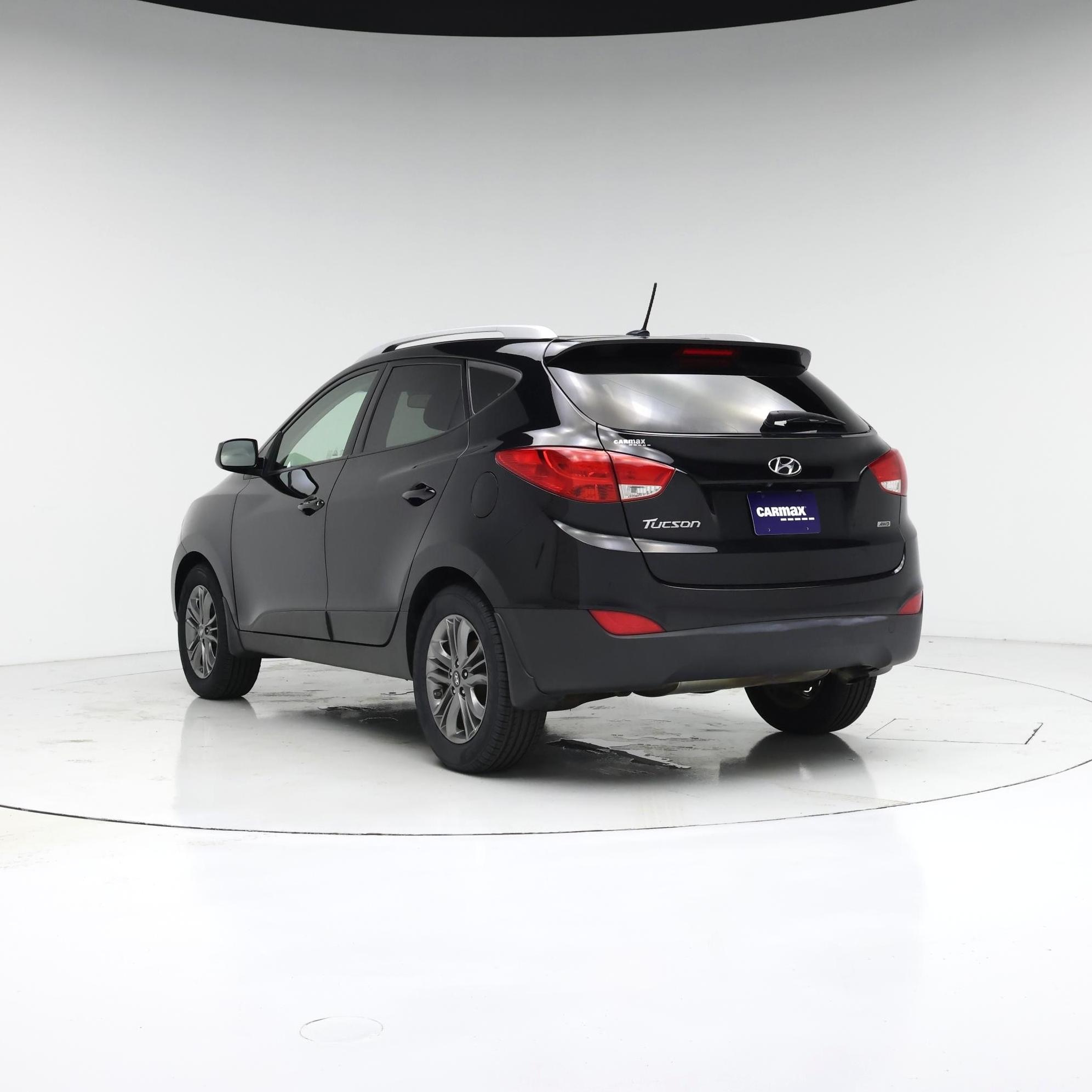 Thumbnail: 2015 Hyundai Tucson - 2