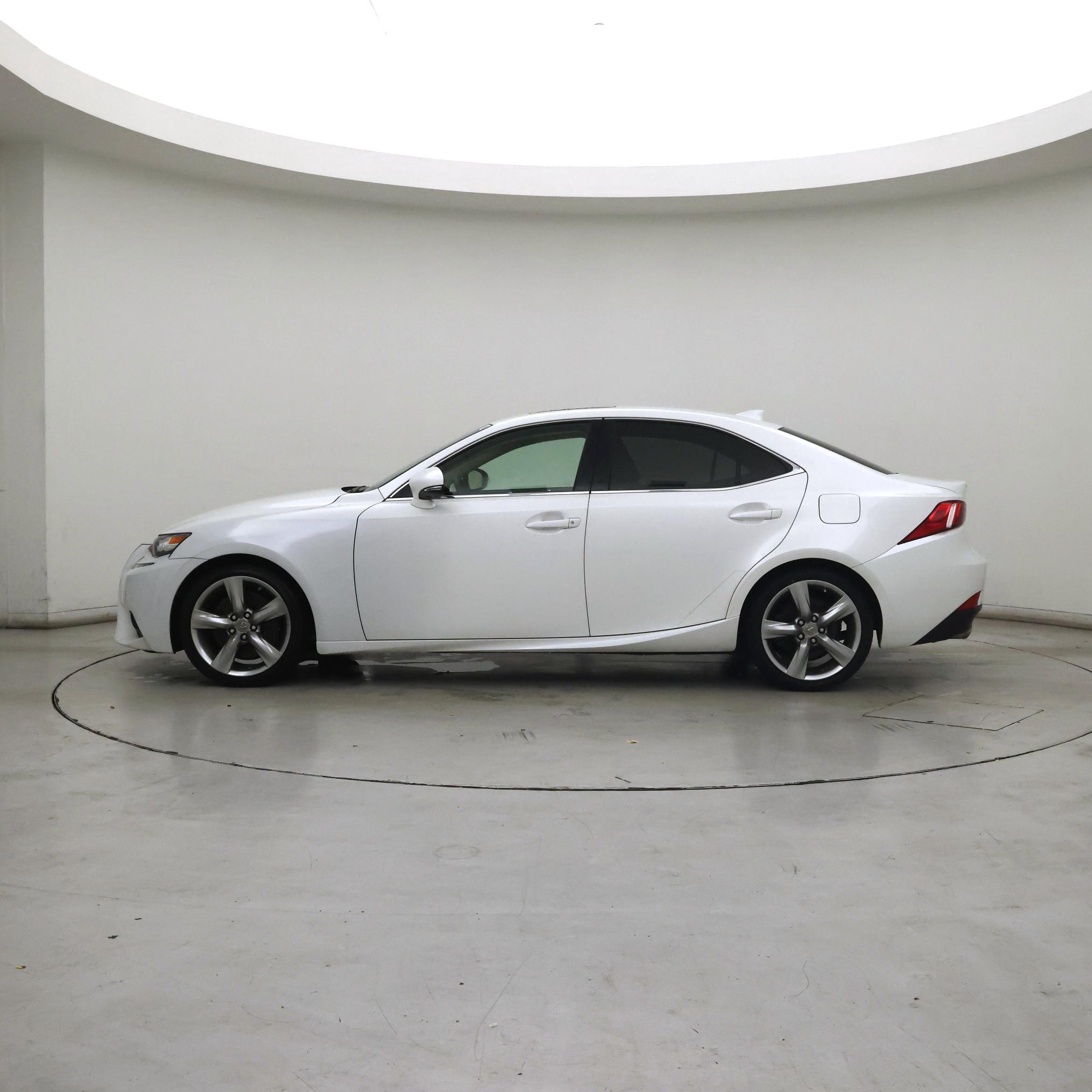 Thumbnail: 2014 Lexus IS - 3