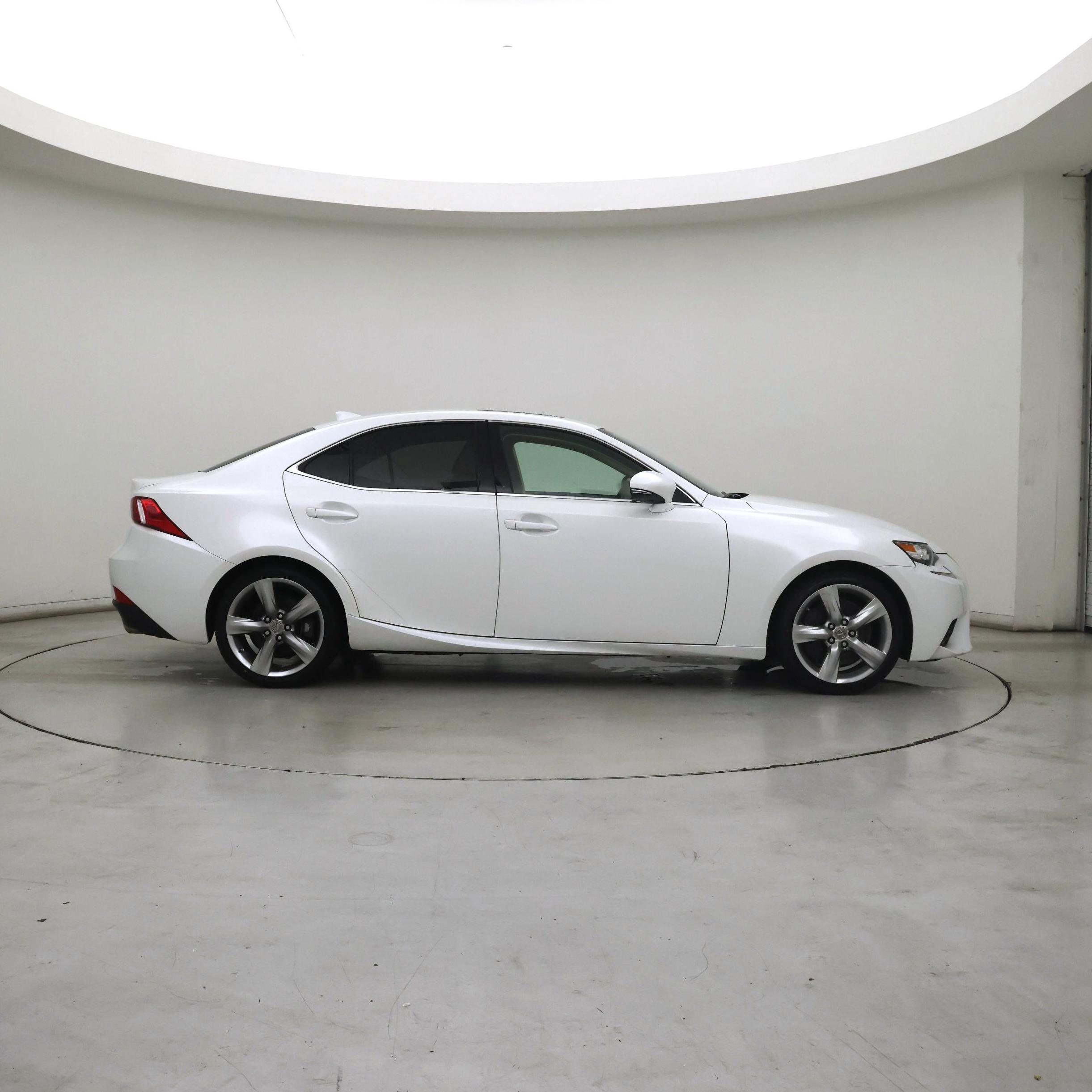 Thumbnail: 2014 Lexus IS - 7