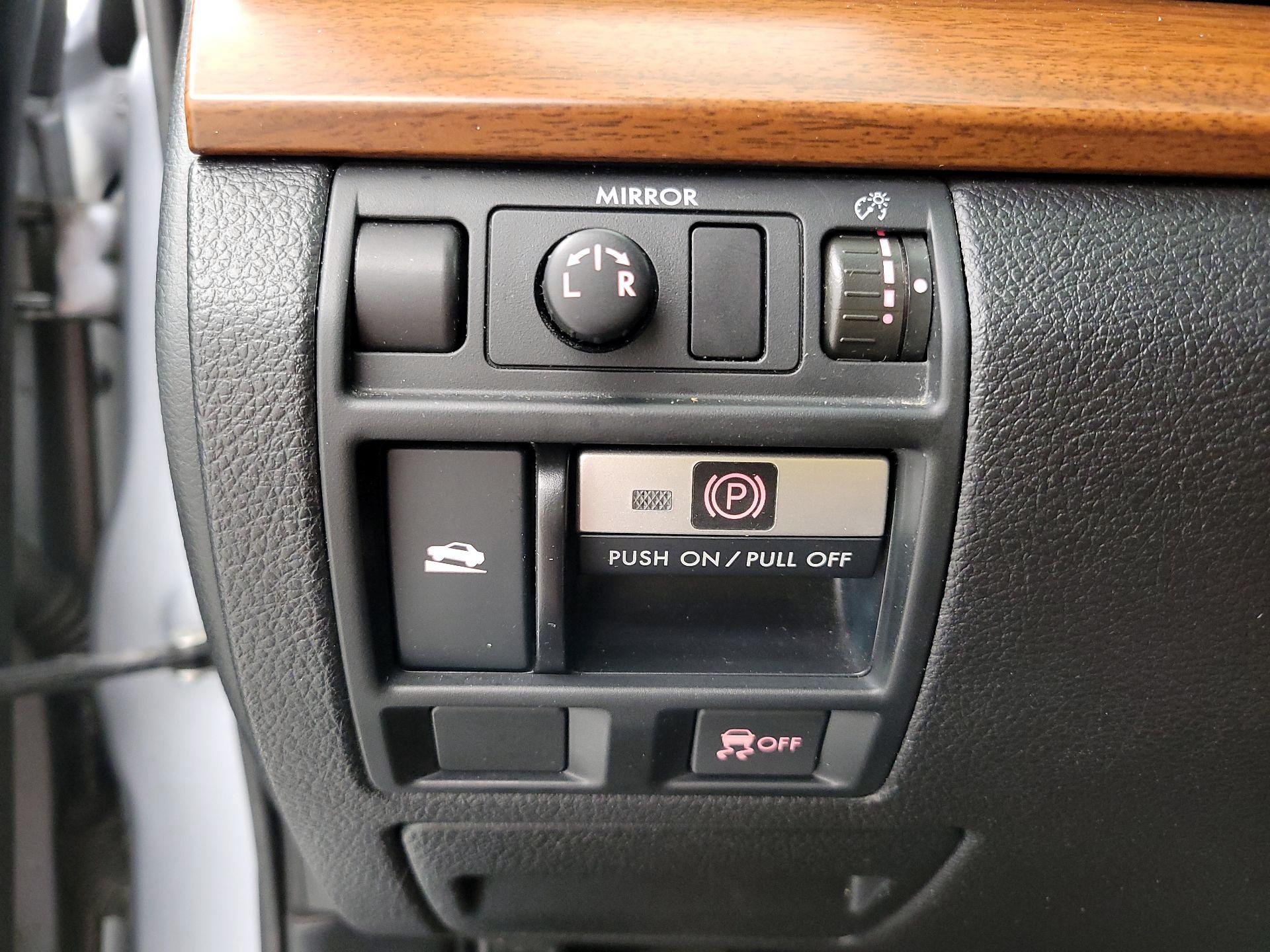 Thumbnail: 2014 Subaru Outback - 13
