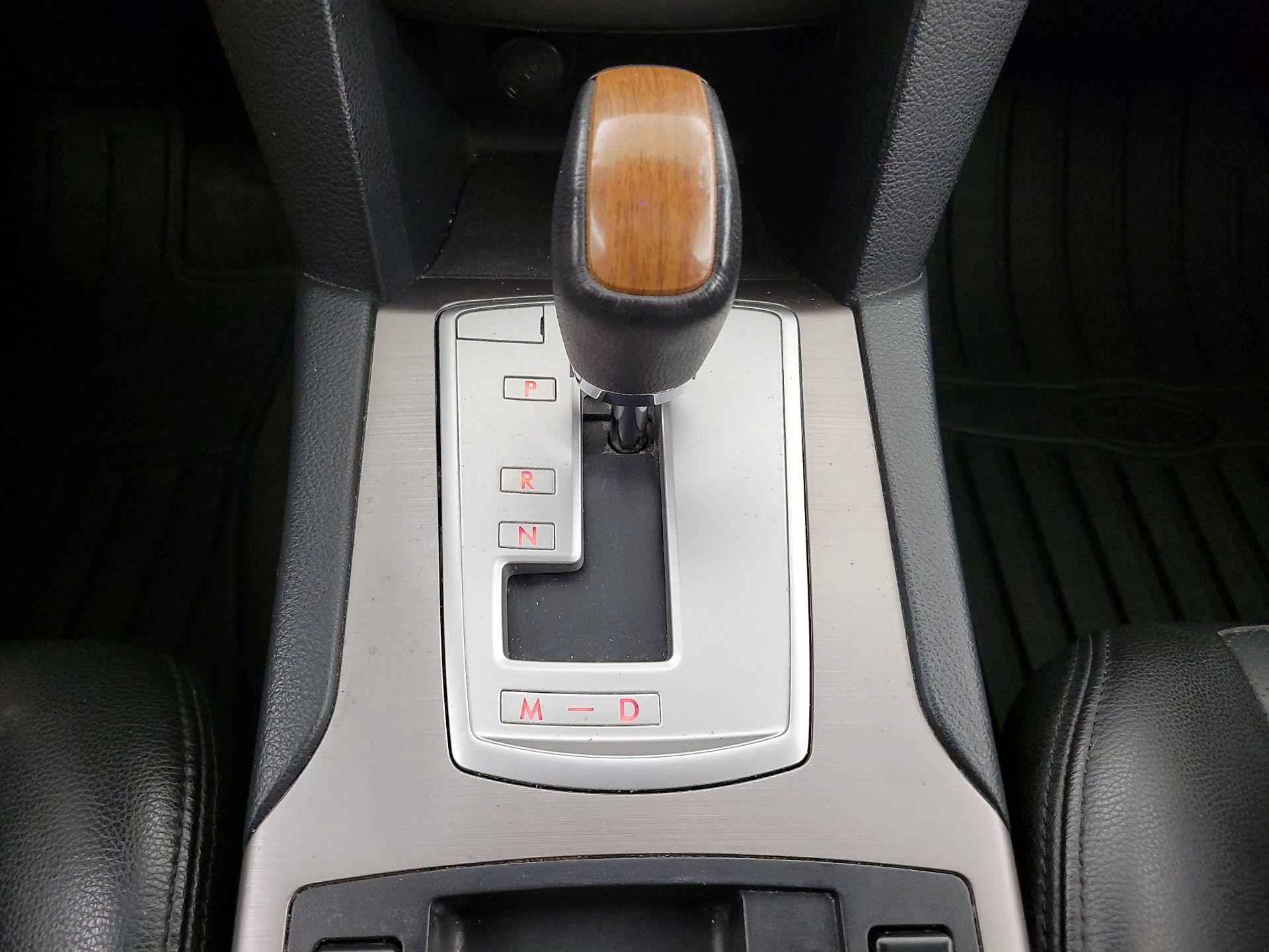 Thumbnail: 2014 Subaru Outback - 17