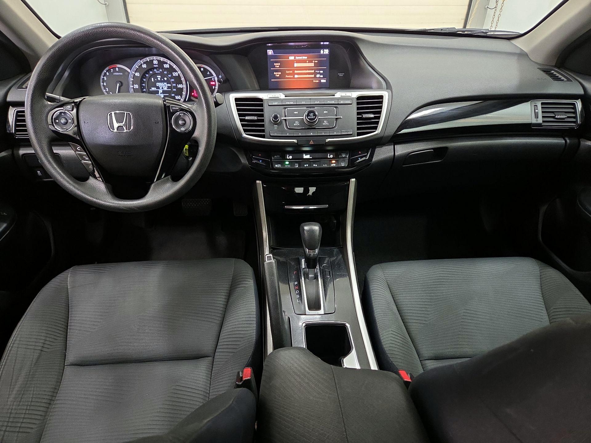 Thumbnail: 2017 Honda Accord - 9