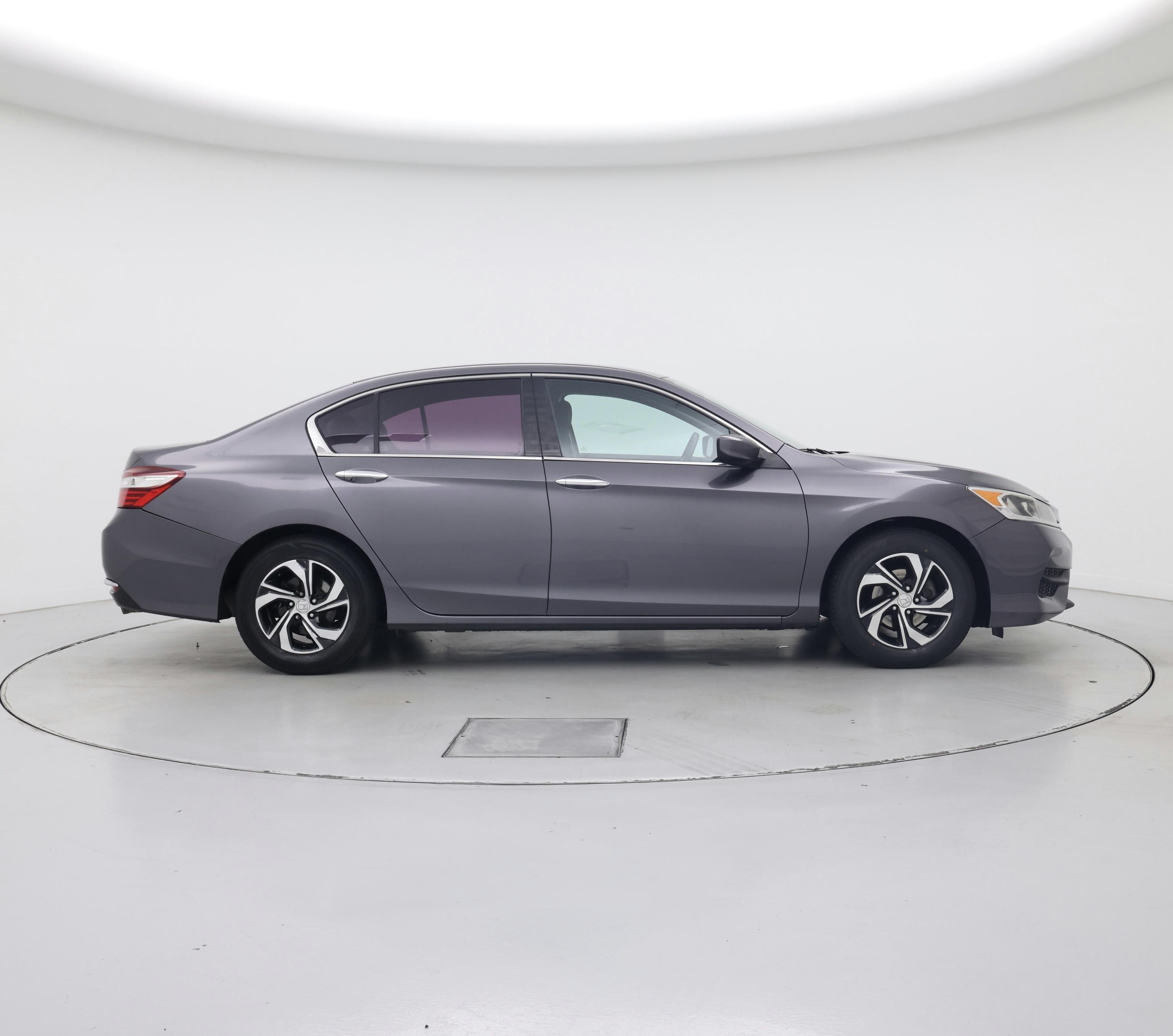 Thumbnail: 2017 Honda Accord - 7