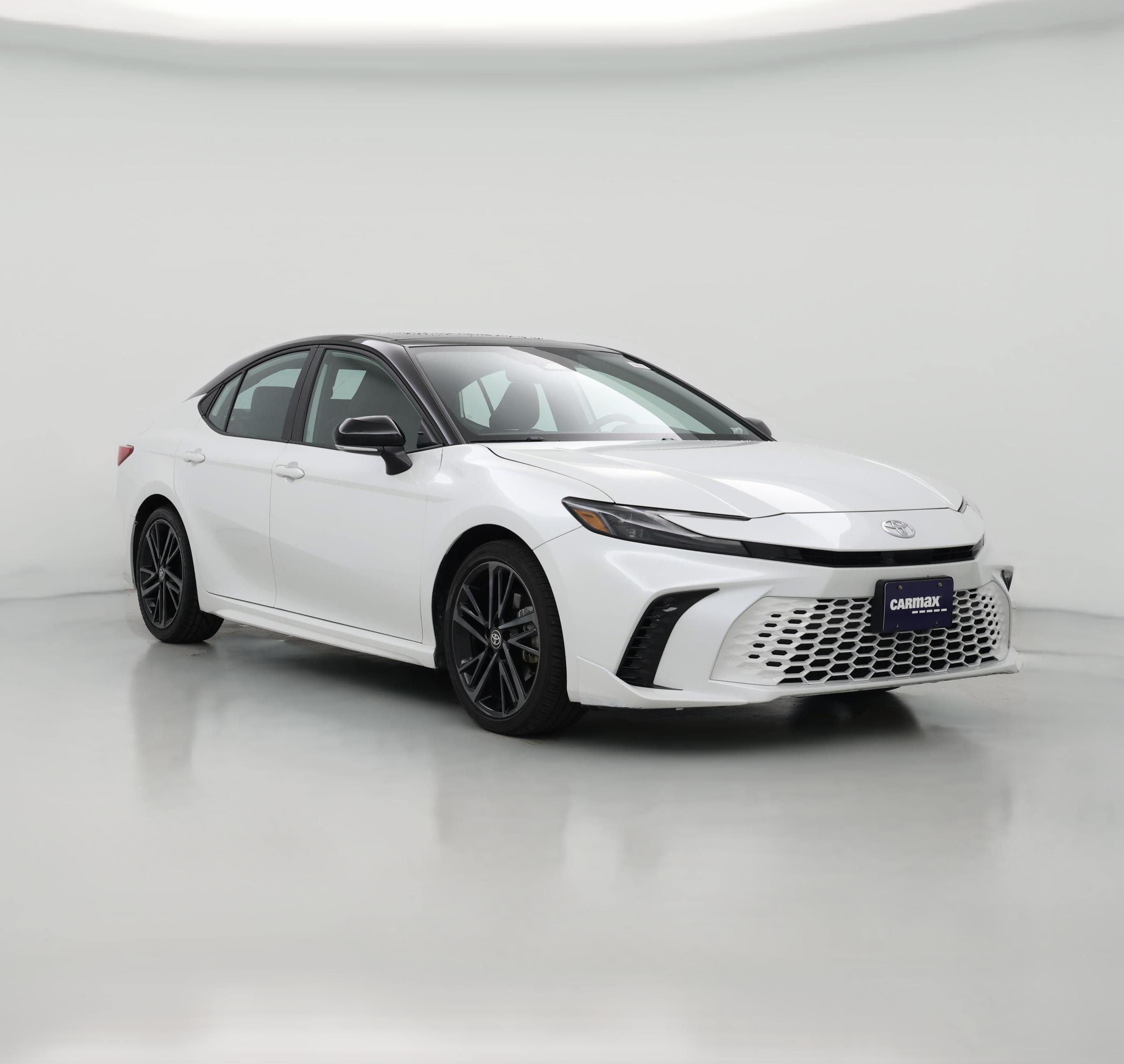 Thumbnail: 2025 Toyota Camry - 1