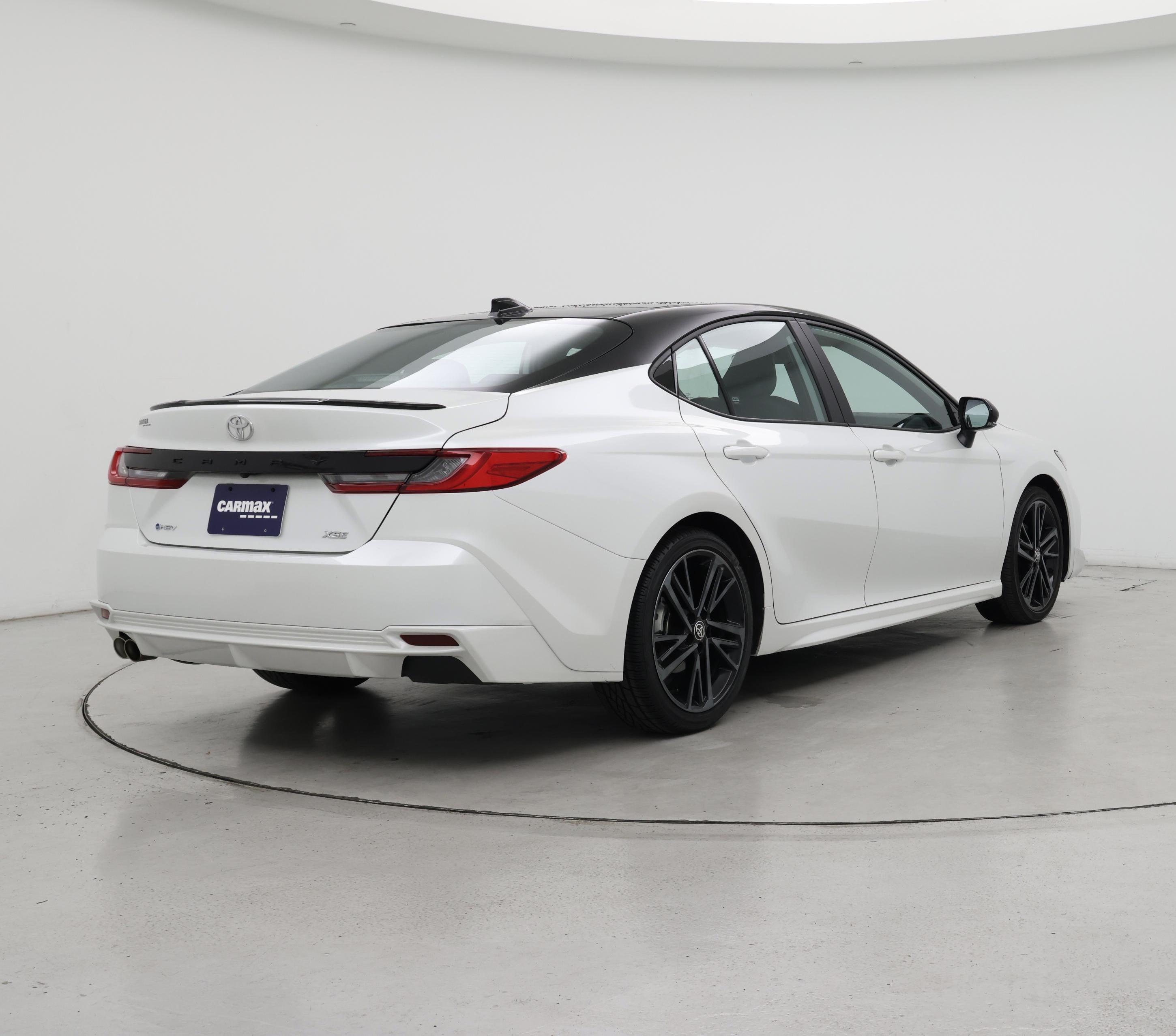 Thumbnail: 2025 Toyota Camry - 8