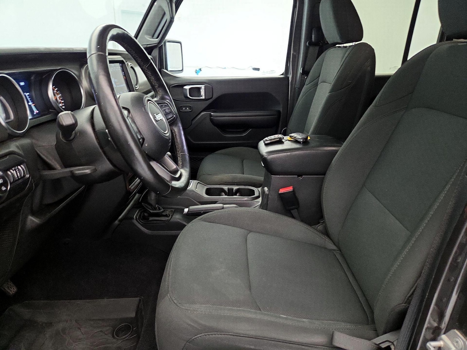 2021 Jeep Gladiator Sport S - Photo 12