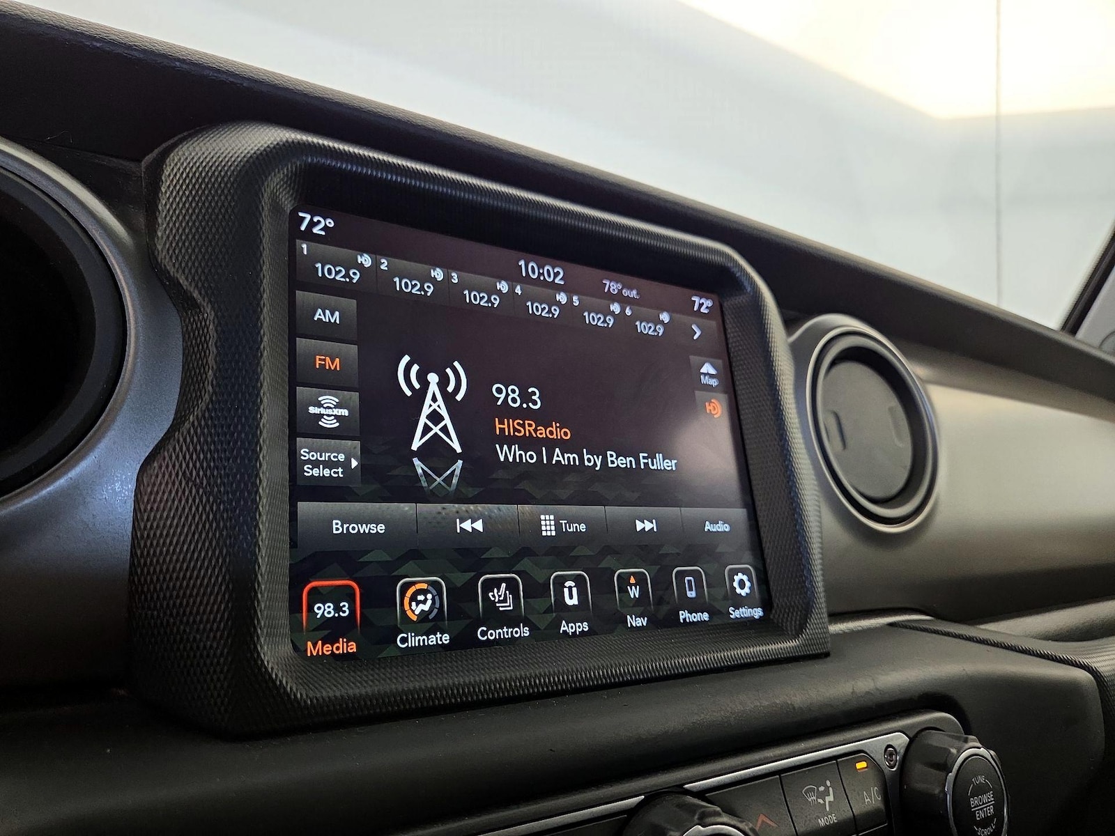 2021 Jeep Gladiator Sport S - Photo 16