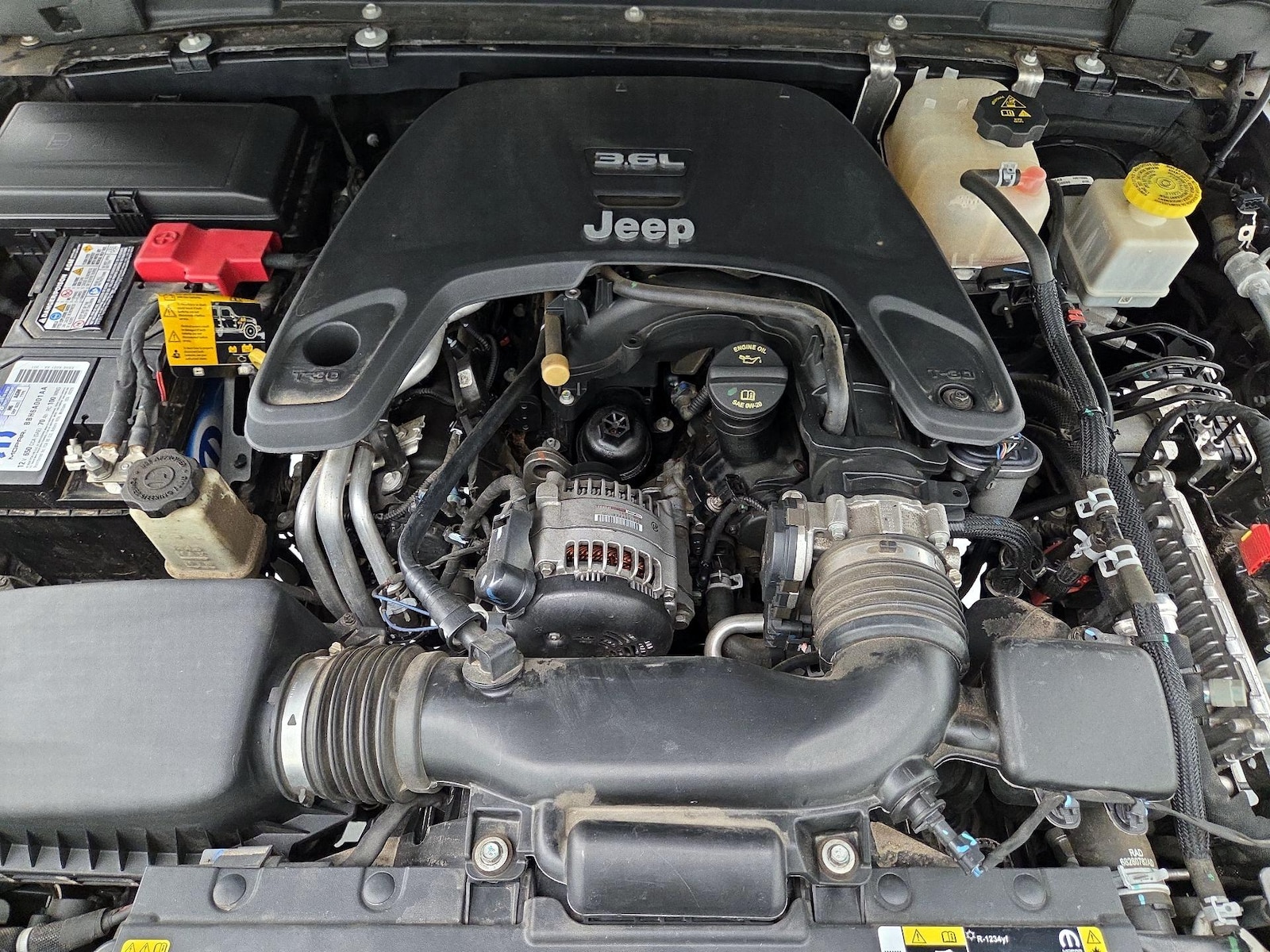 2021 Jeep Gladiator Sport S - Photo 22