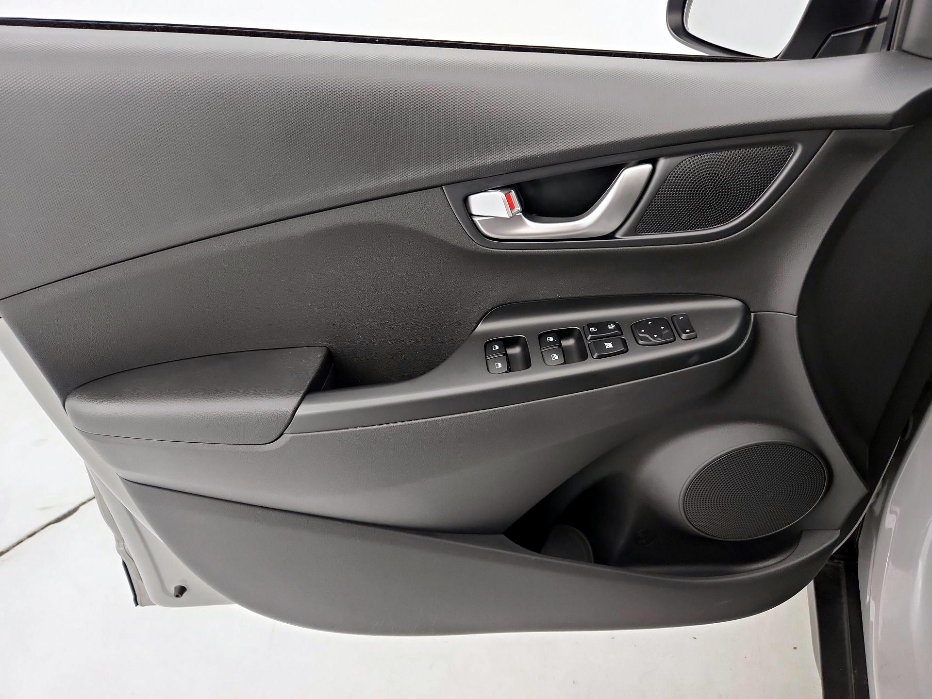 Thumbnail: 2023 Hyundai Kona - 12