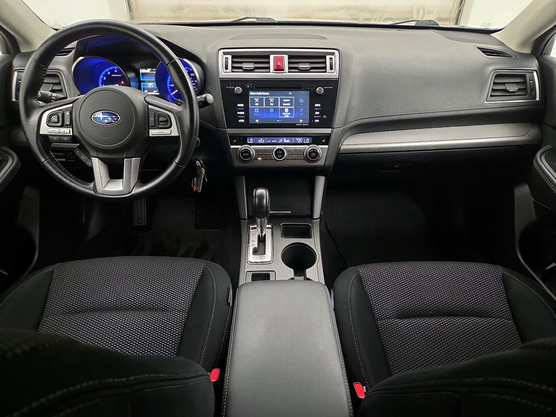 Thumbnail: 2016 Subaru Outback - 10