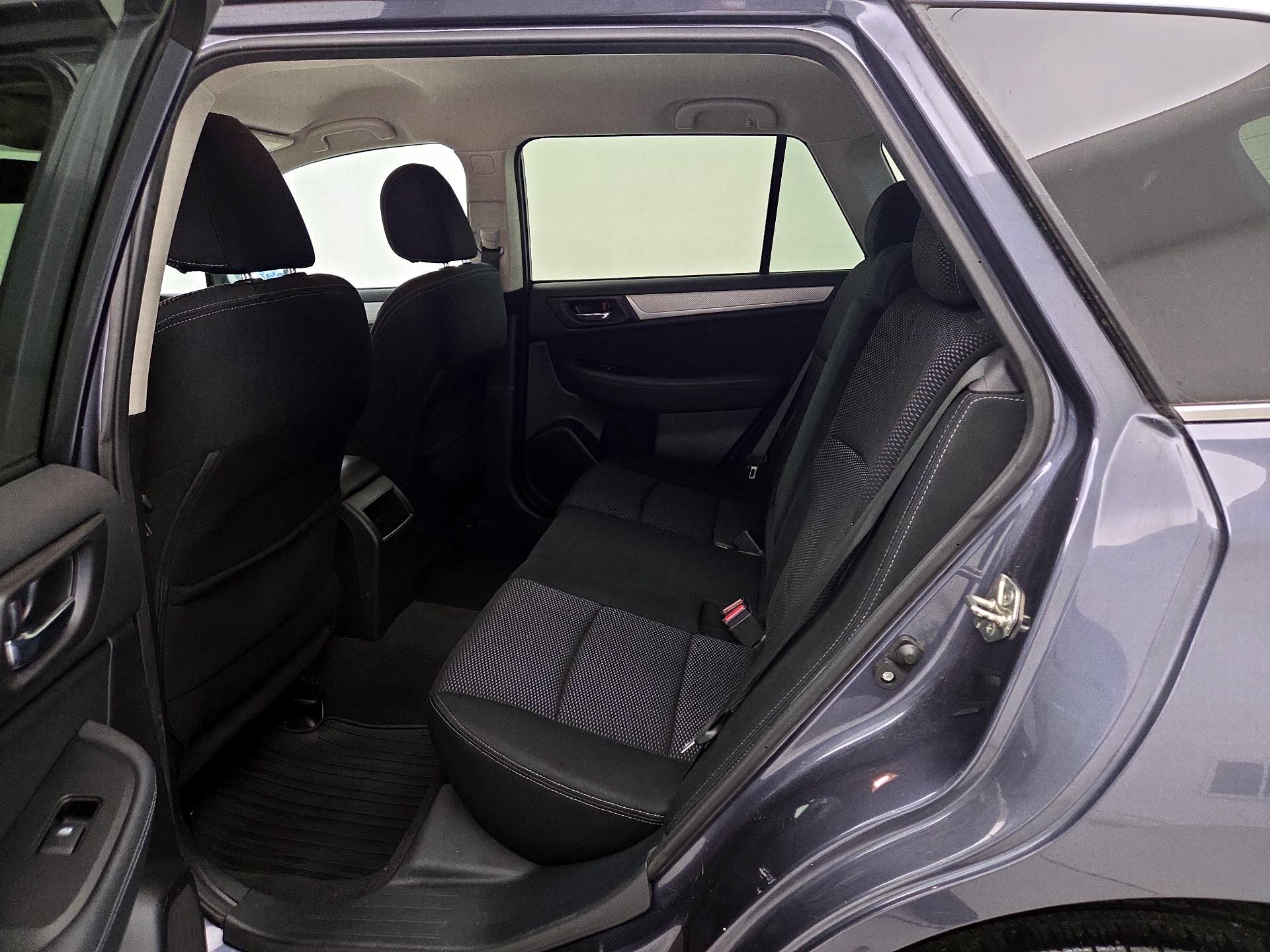 Thumbnail: 2016 Subaru Outback - 19