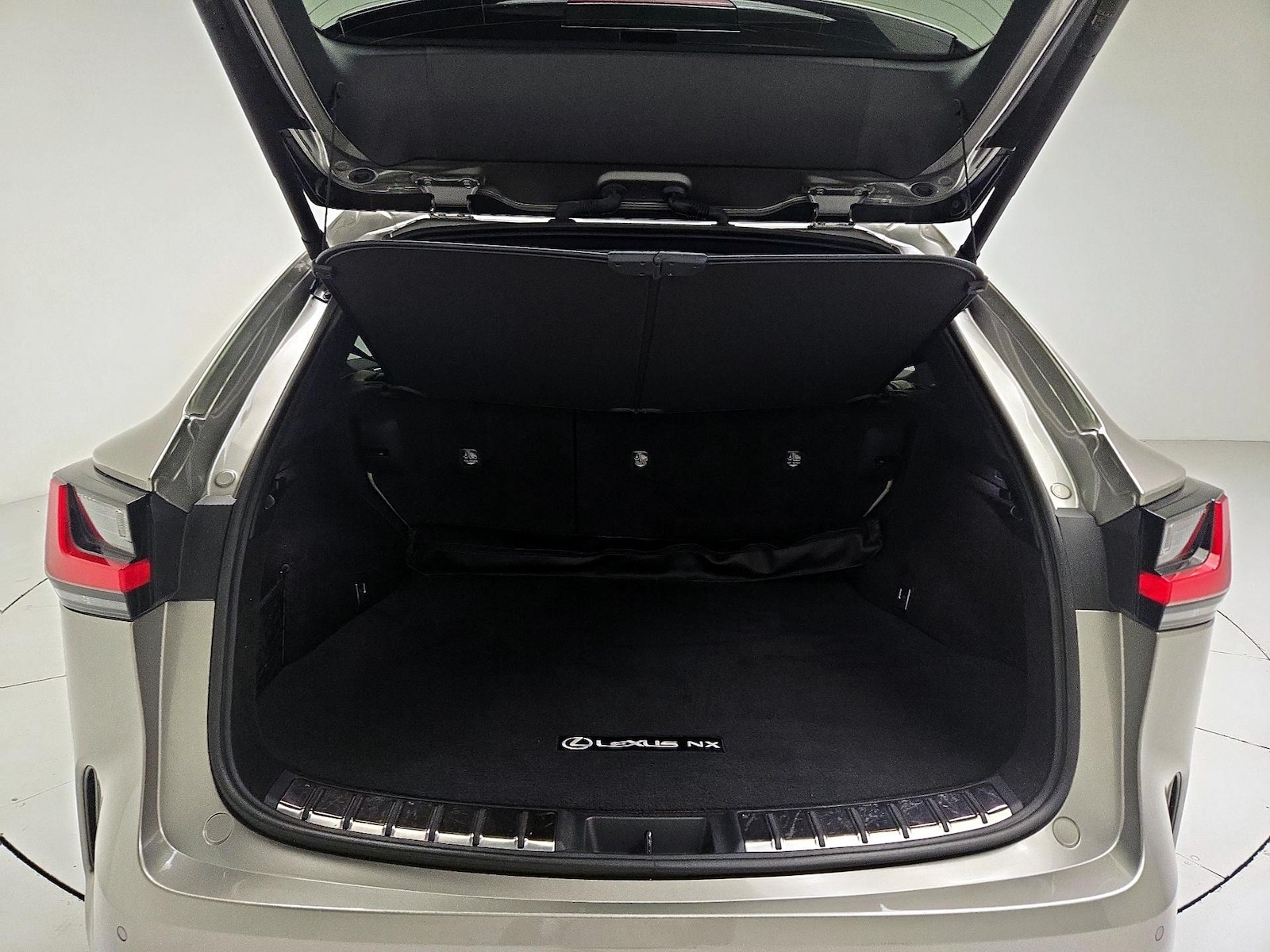 2024 Lexus NX 350 - Photo 20