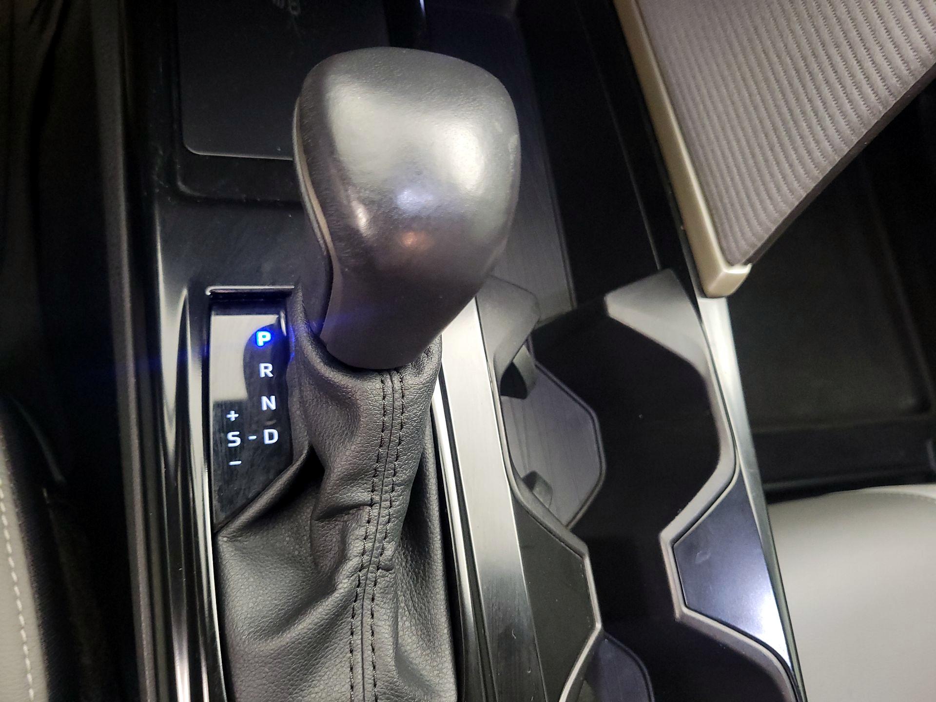 Thumbnail: 2025 Toyota Camry - 15