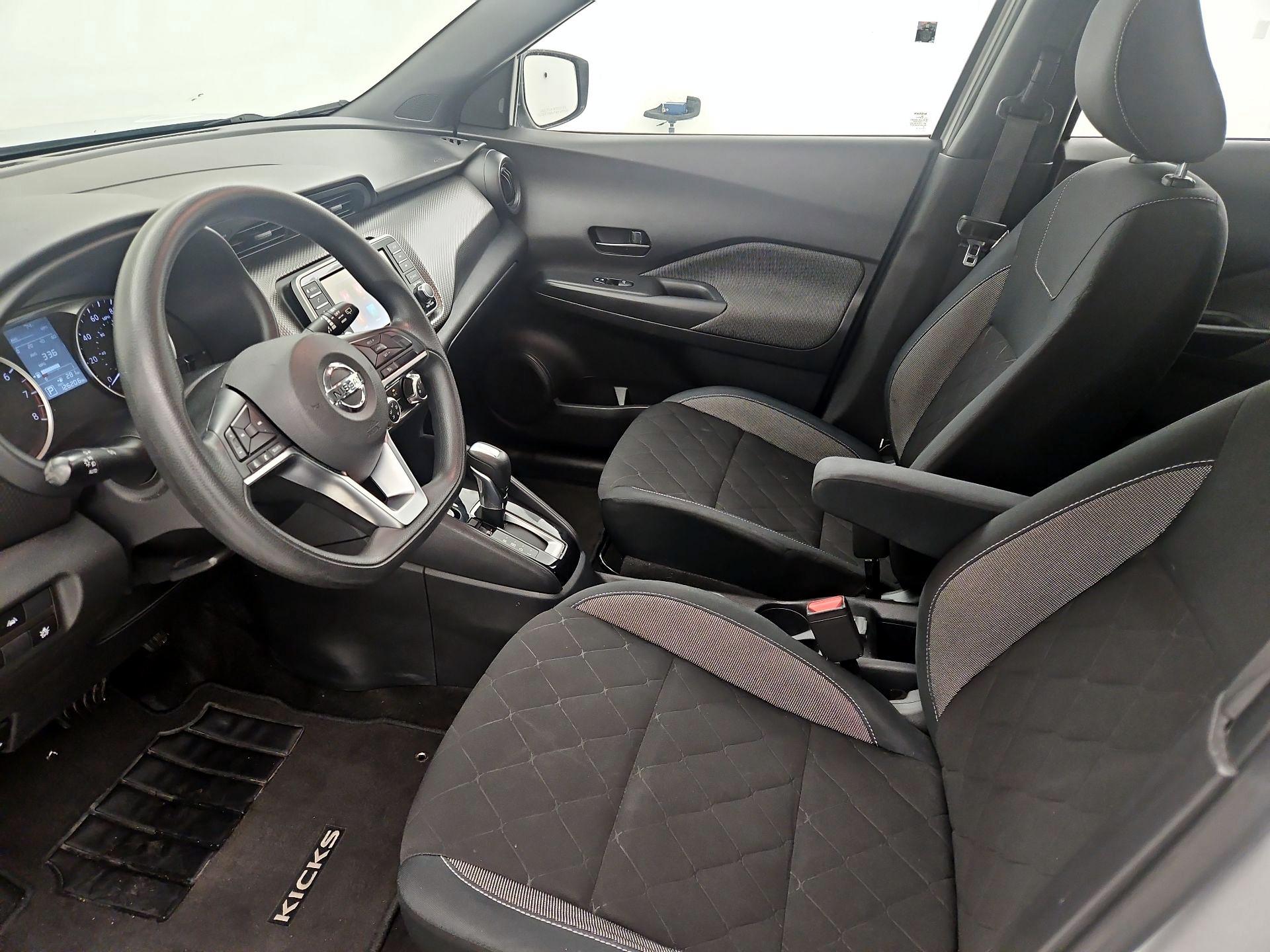 Thumbnail: 2020 Nissan Kicks - 11