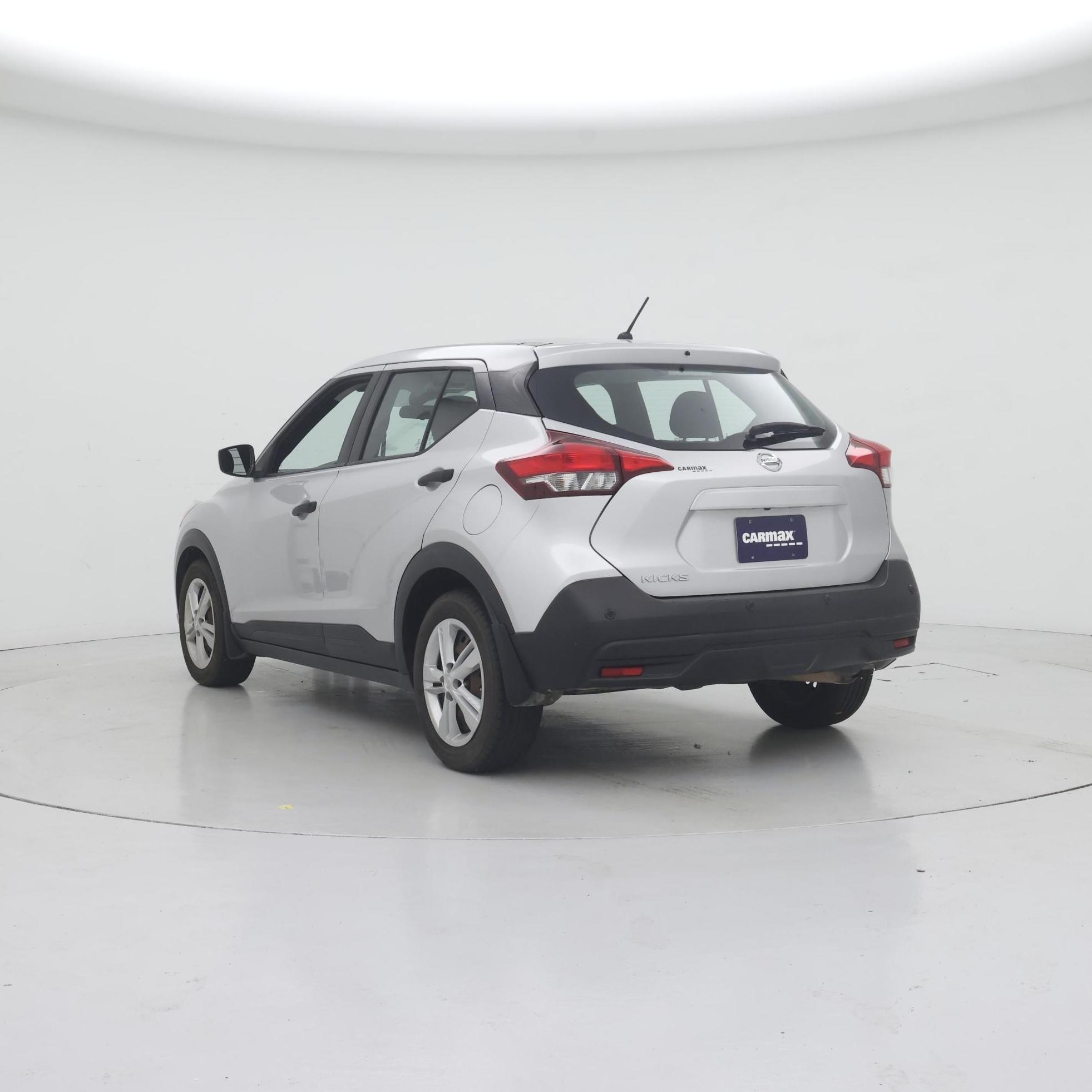 Thumbnail: 2020 Nissan Kicks - 2