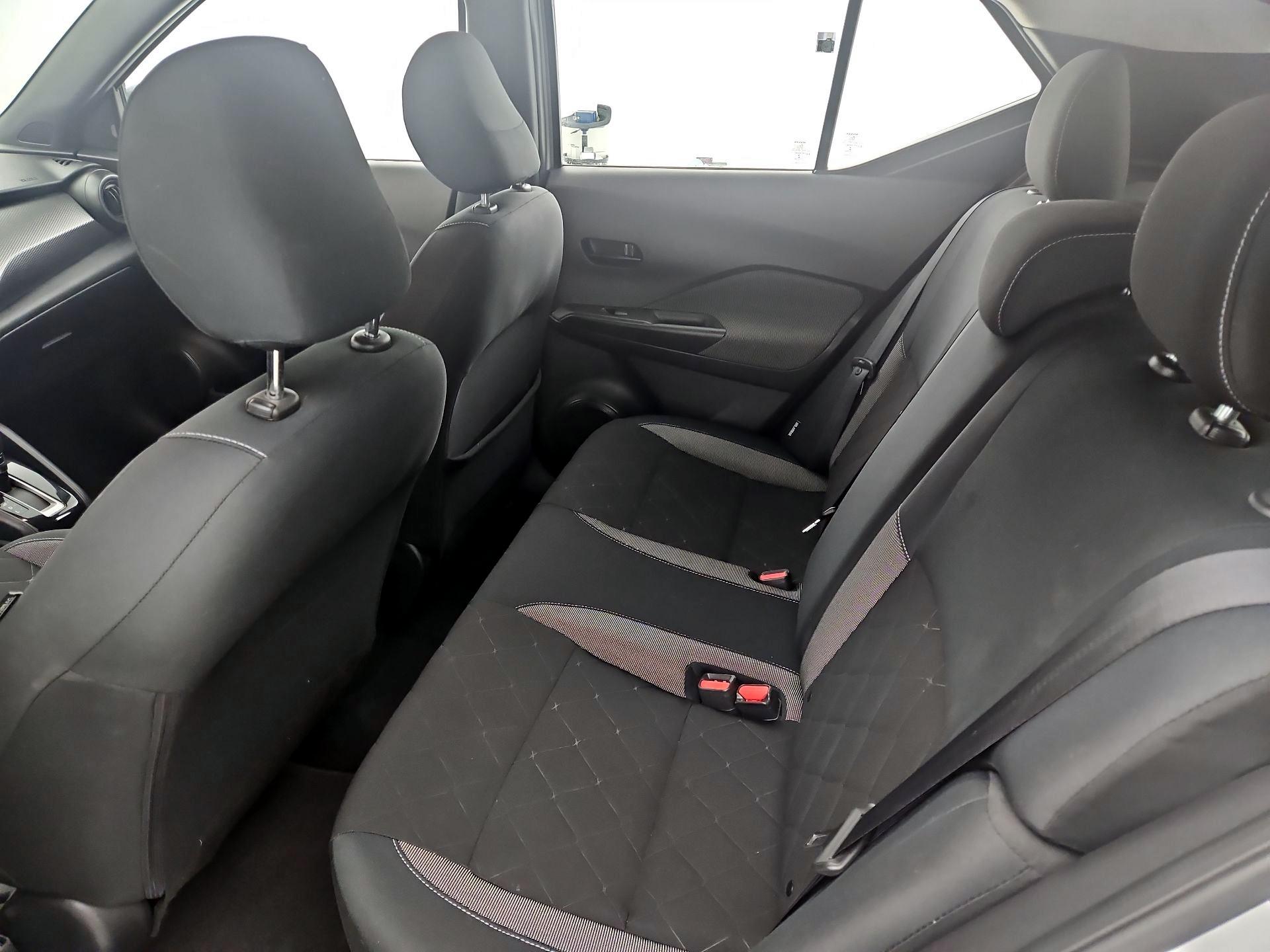 Thumbnail: 2020 Nissan Kicks - 19