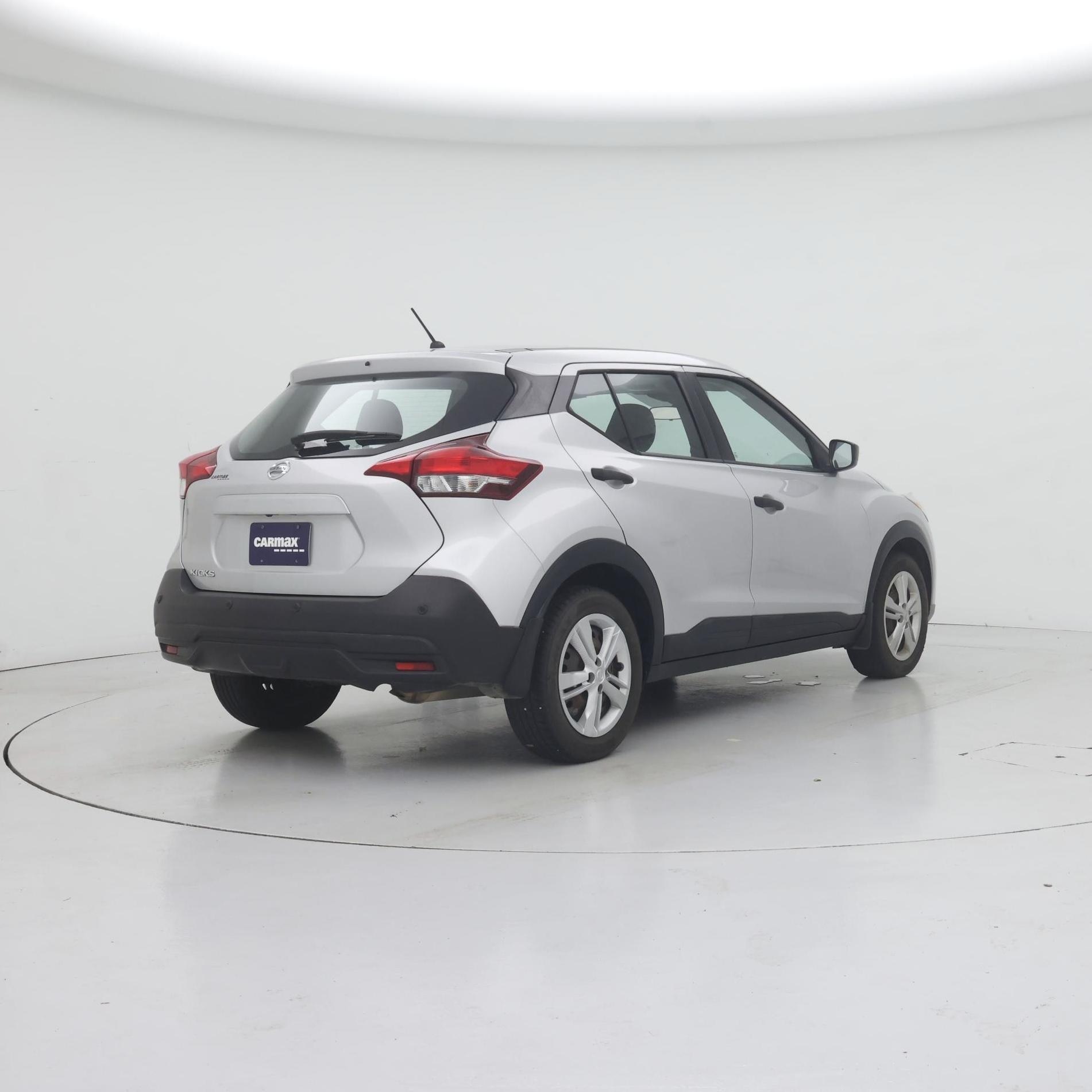 Thumbnail: 2020 Nissan Kicks - 8