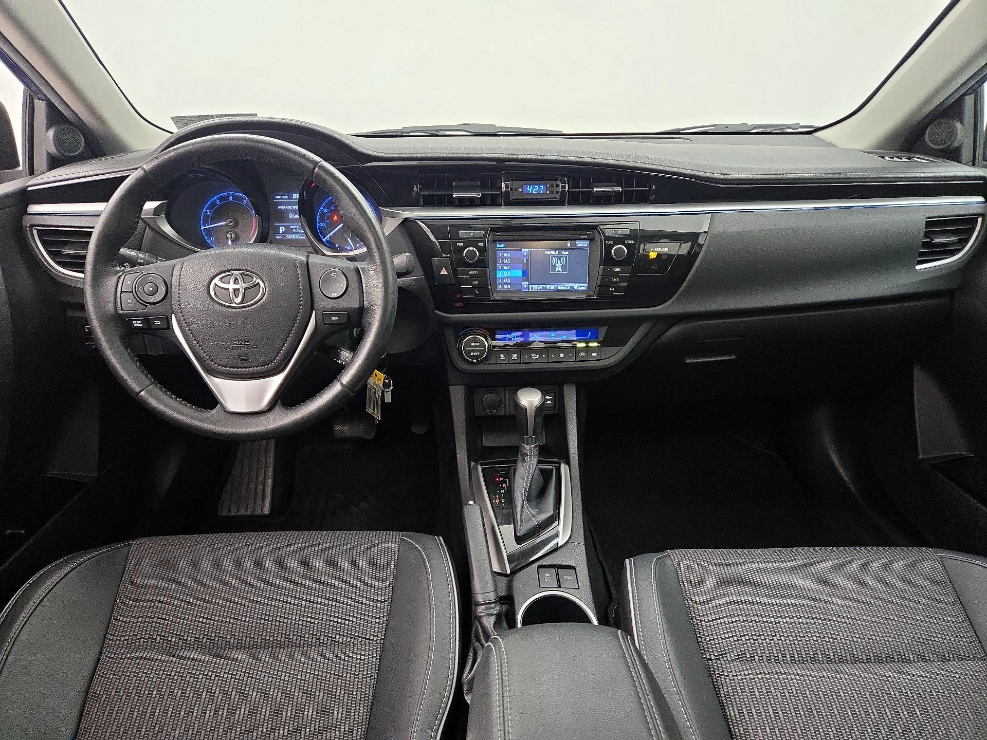 Thumbnail: 2015 Toyota Corolla - 9