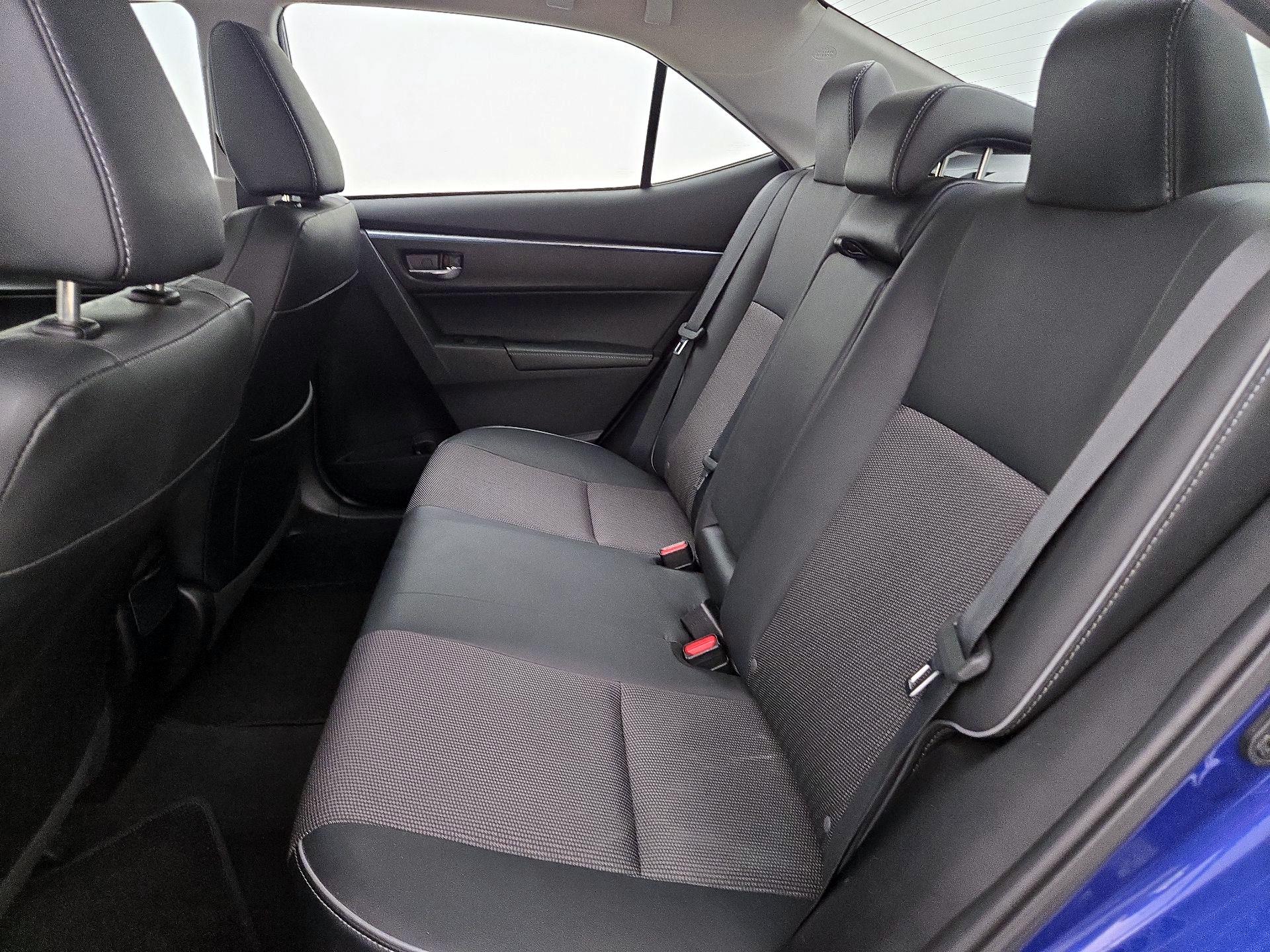 Thumbnail: 2015 Toyota Corolla - 20