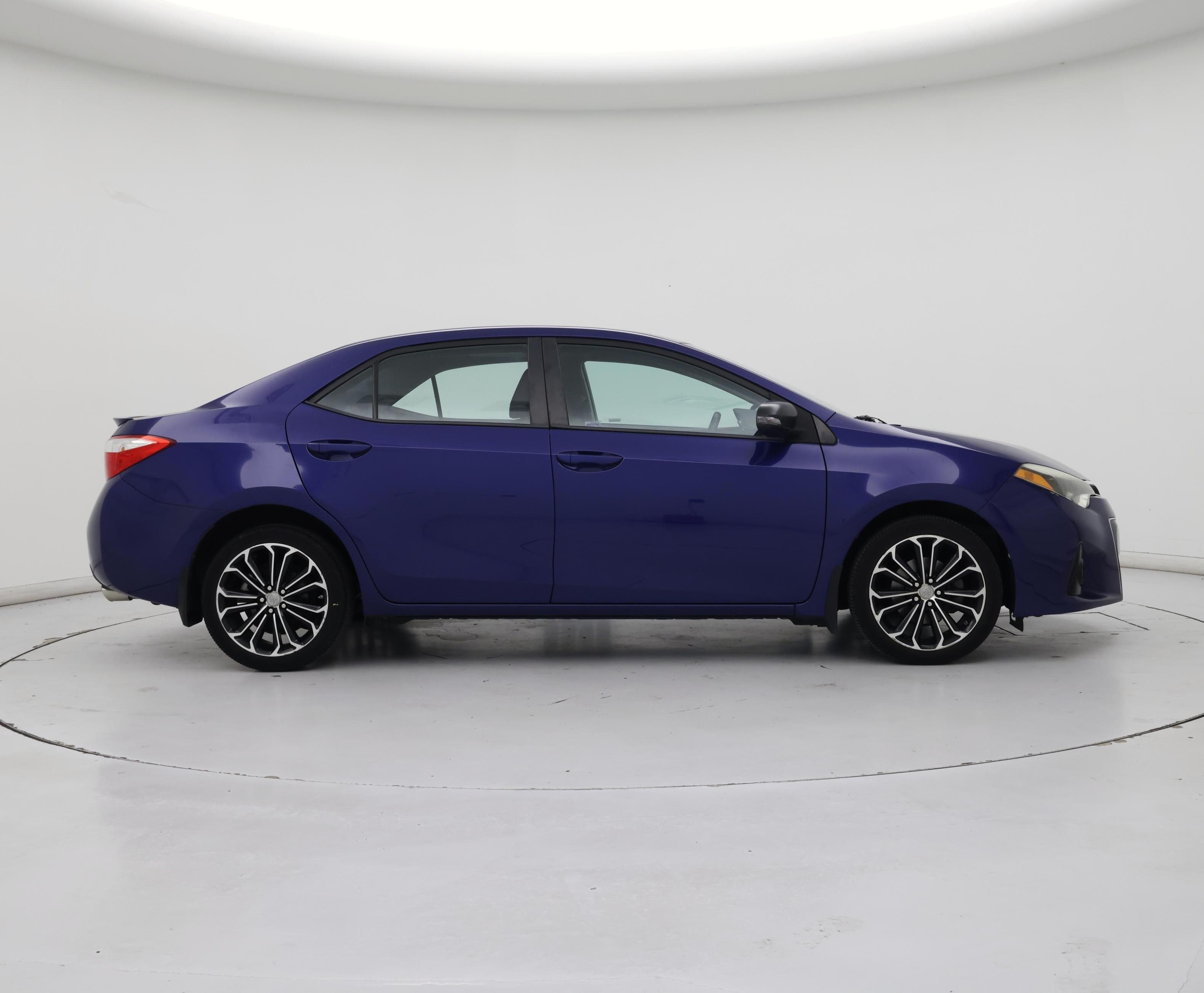 Thumbnail: 2015 Toyota Corolla - 7