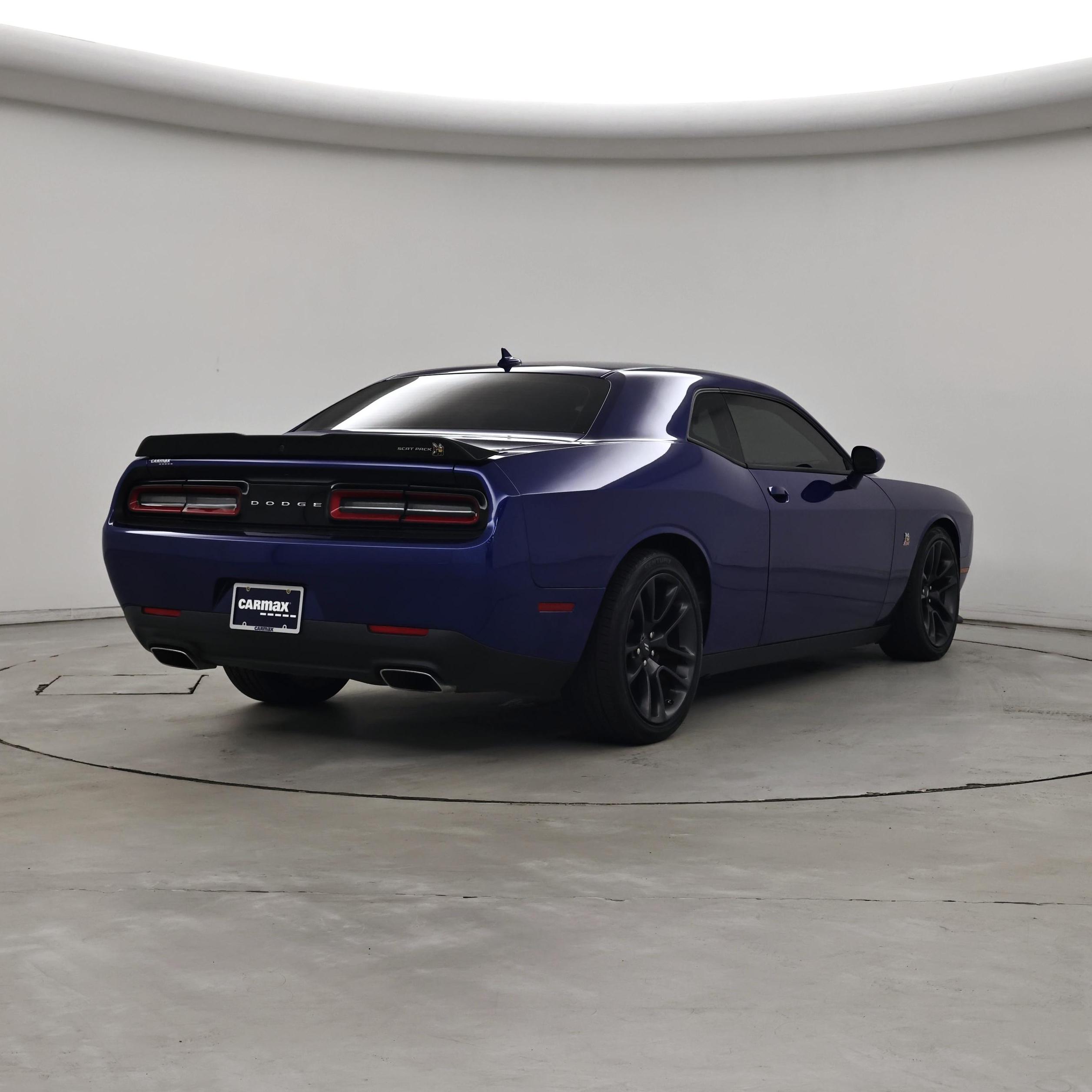Thumbnail: 2021 Dodge Challenger - 8