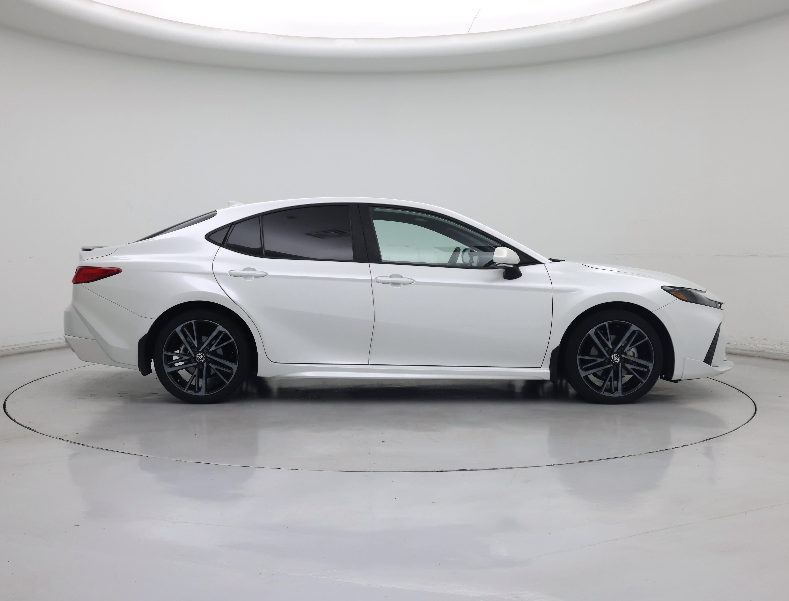 Thumbnail: 2025 Toyota Camry - 7